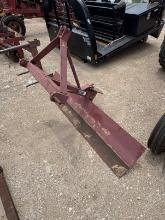 TRACTOR SUPPLY BLADE