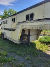 1990 Featherlite 3 Horse Trailer