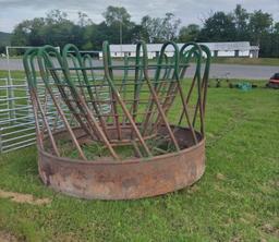 Round Bale Feeder