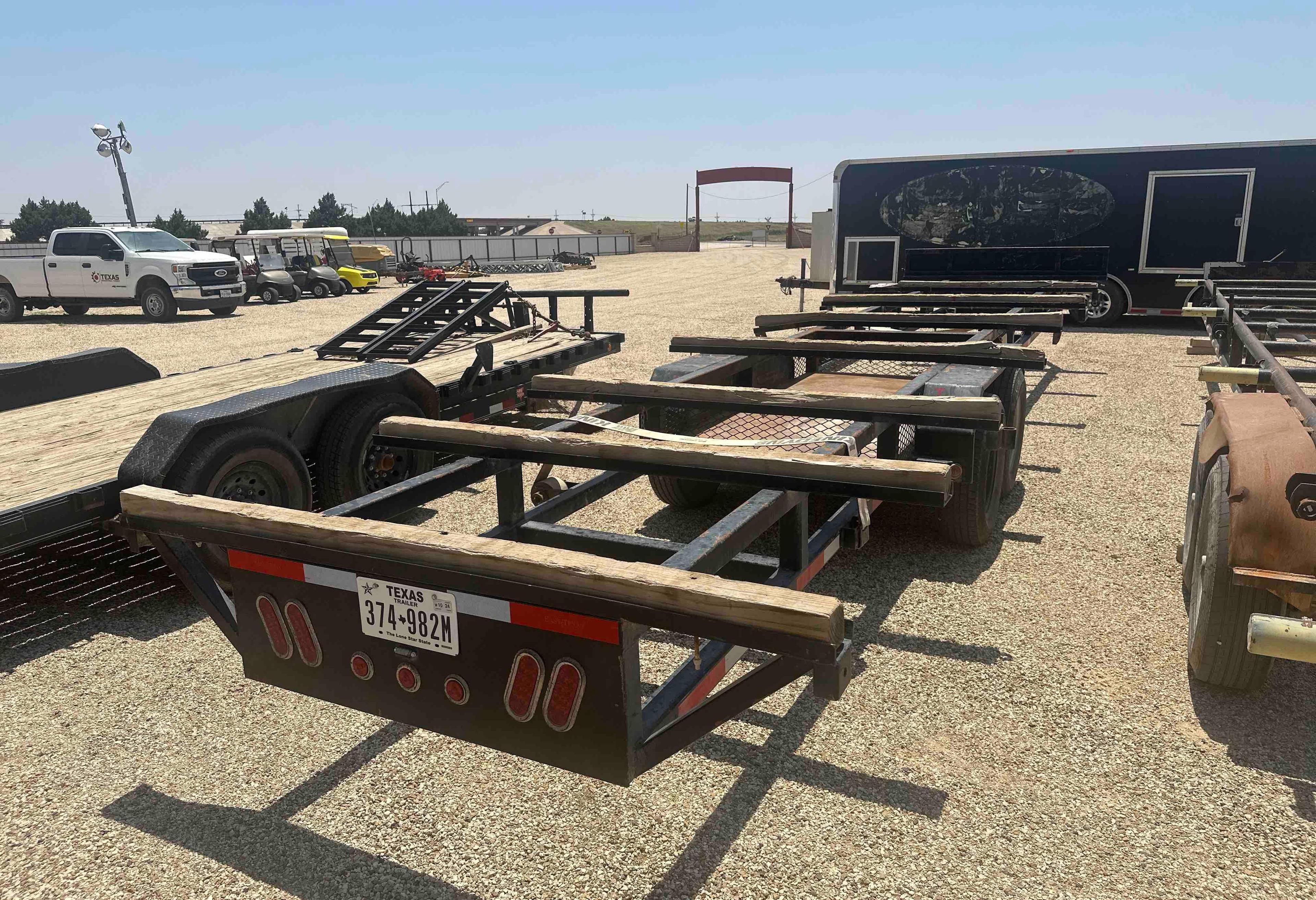 Pipe trailer manufactured by East Texas trailers.