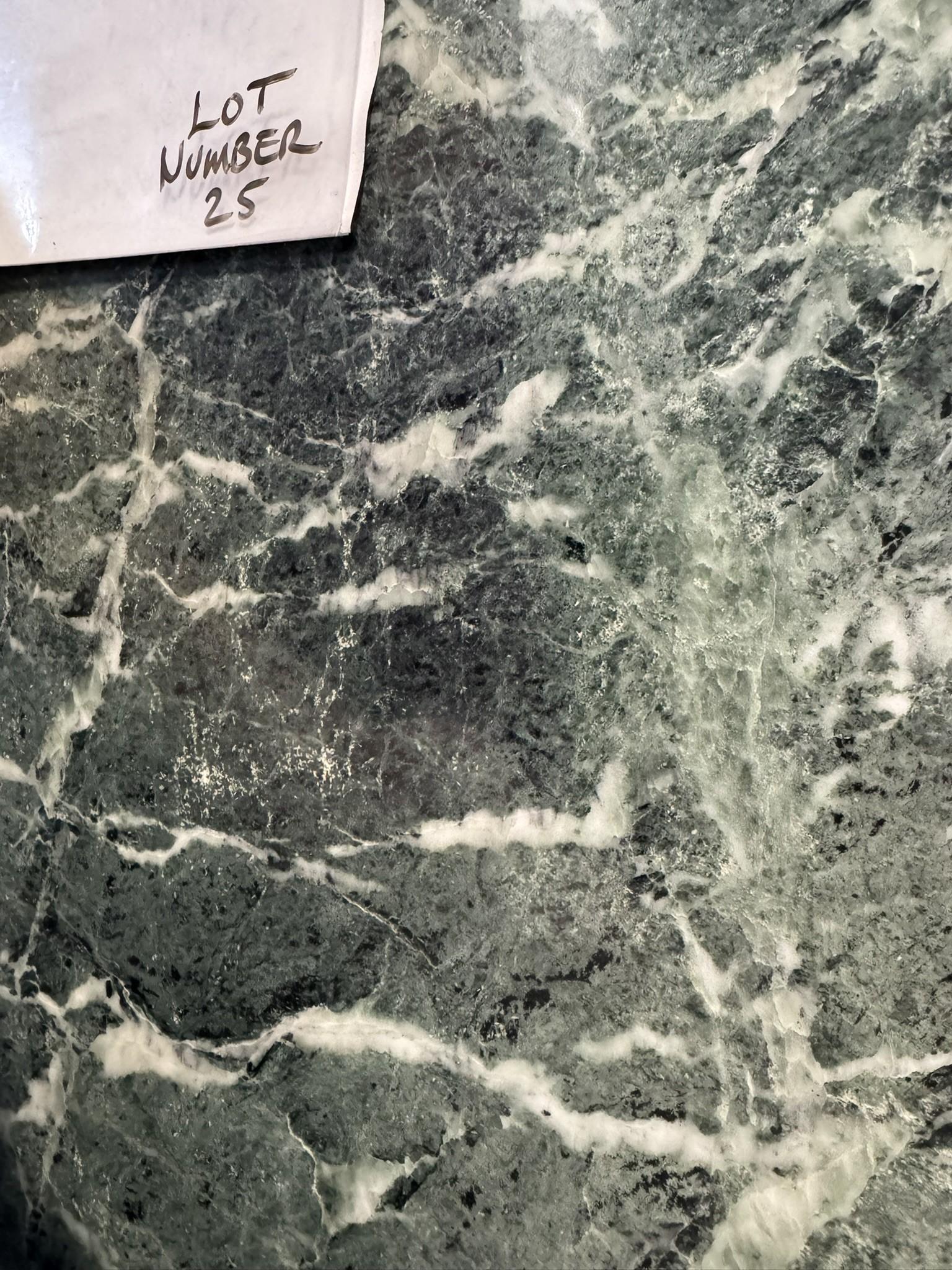 Verdi Alpi Marble, 2cm, 109"x57"