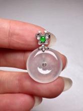 An Exquisite 18k Gold Diamond Inlaid Jadeite Pendant
