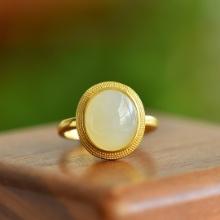 An Exquisite Sterling Silver-Gold Plated Inlaid White Jade Ring