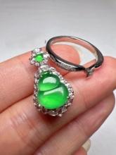 An Exquisite 18k Gold Diamond Inlaid Jadeite Ring& Pendant Dual-Purpose