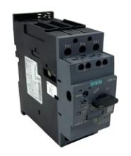 USED - Lot of 2 Siemens 3RV2031-4VA10 Motor Protection Circuit Breaker 35-45A 690V 3P 4kA