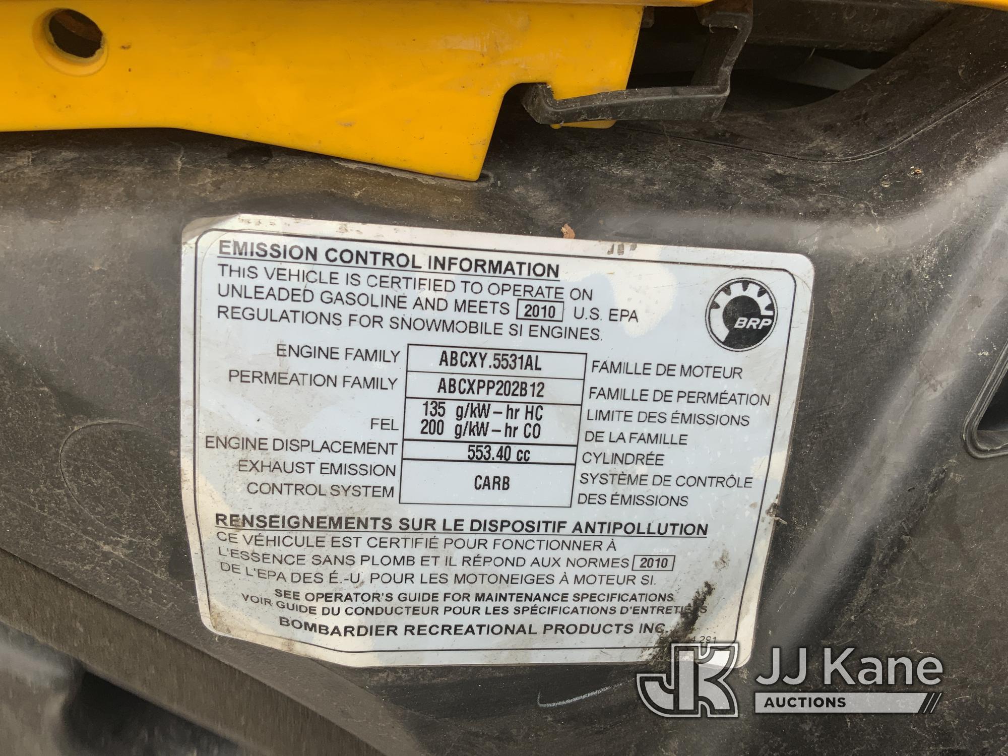 (Neenah, WI) 2010 Ski-Doo Tundra Rotax 550f Snowmobile No Title) (Runs & Moves) (Missing Handle on F