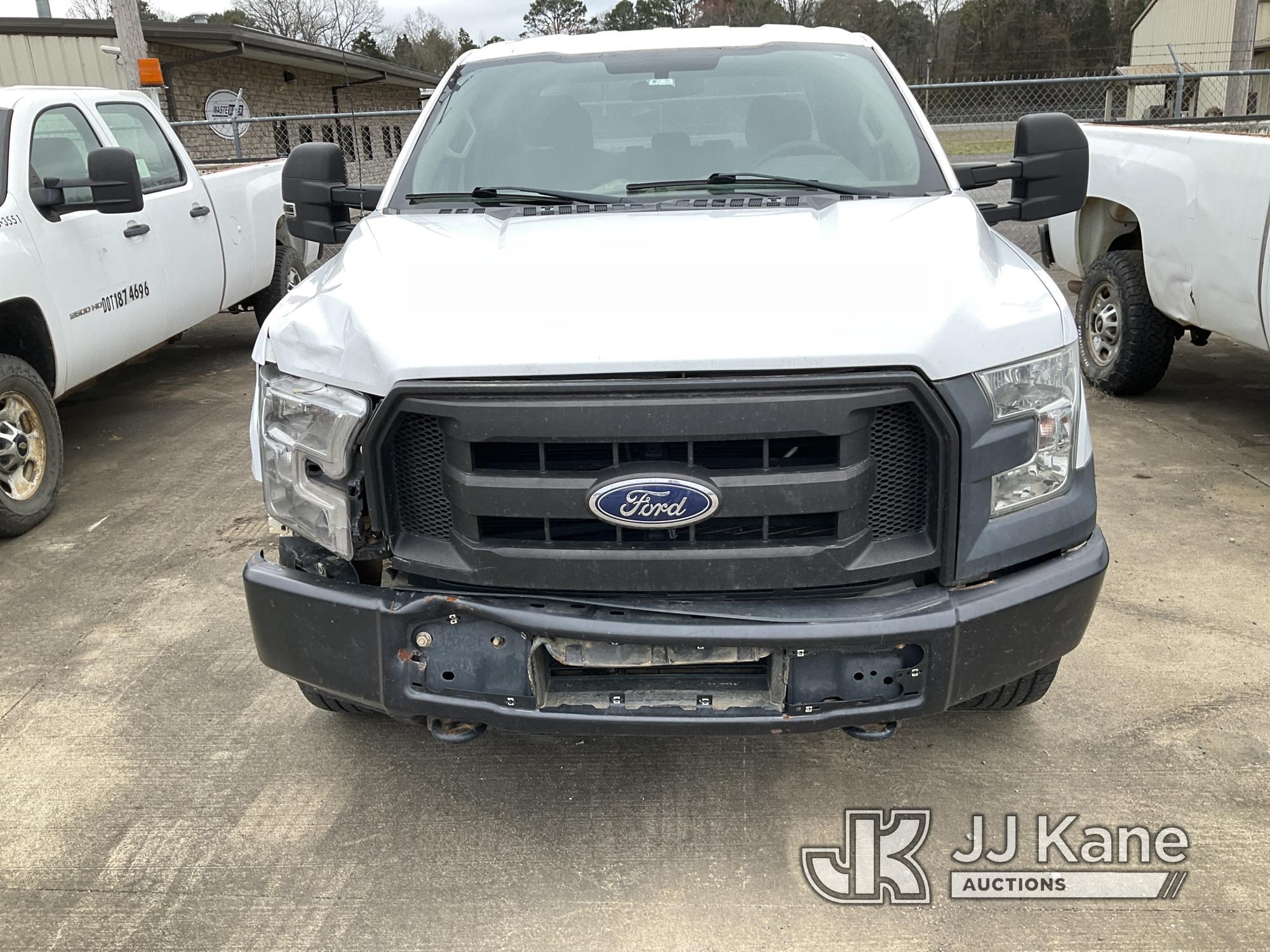 (Conway, AR) 2015 Ford F150 4x4 Extended-Cab Pickup Truck Runs & Moves) (No Battery, Check Engine Li