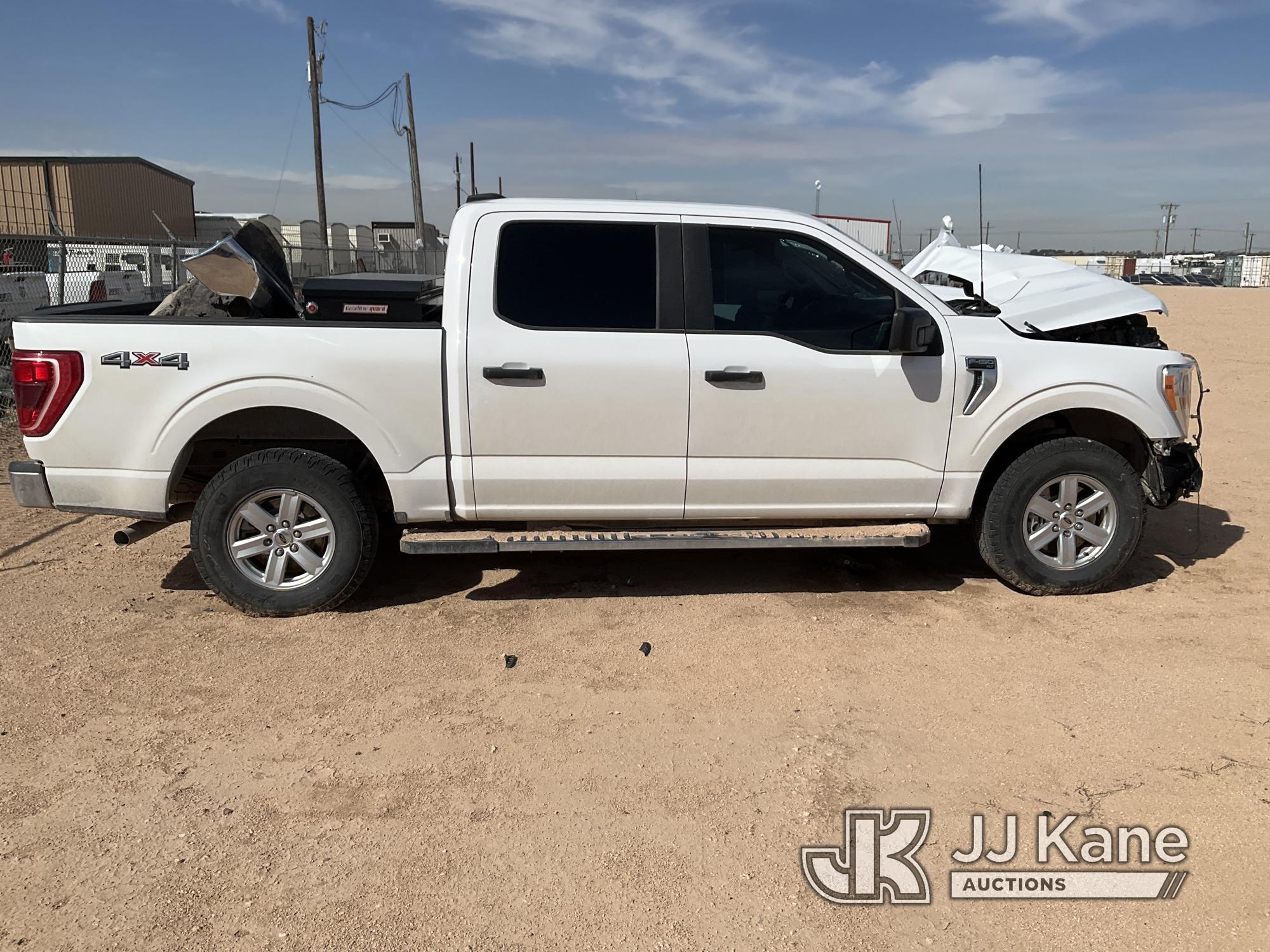 (Midland, TX) 2021 Ford F150 4x4 Crew-Cab Pickup Truck DEALER ONLY! NO RETAIL BUYERS! Wrecked, Does