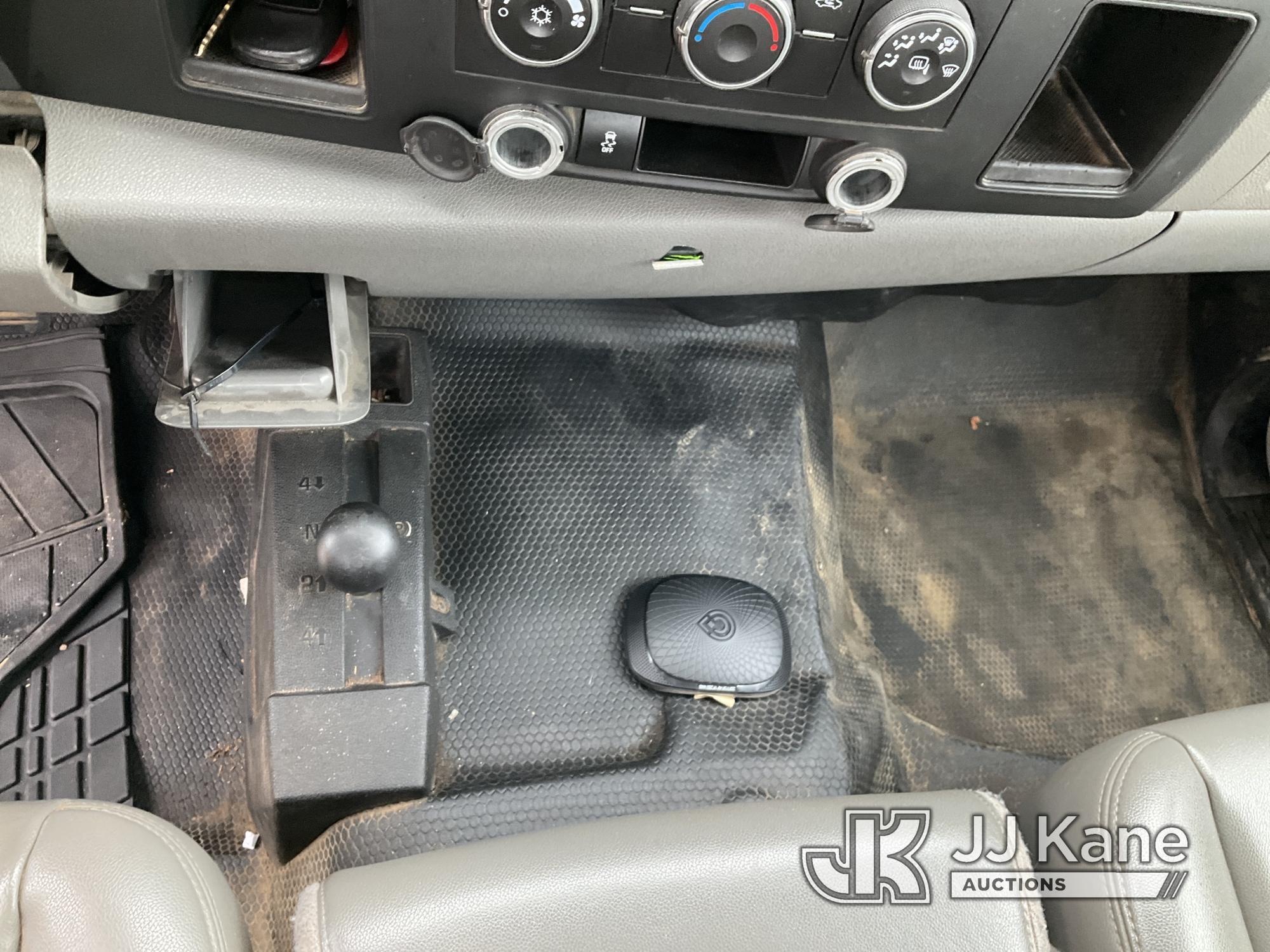 (Conway, AR) 2014 Chevrolet Silverado 2500HD 4x4 Crew-Cab Pickup Truck Not Running, Condition Unknow