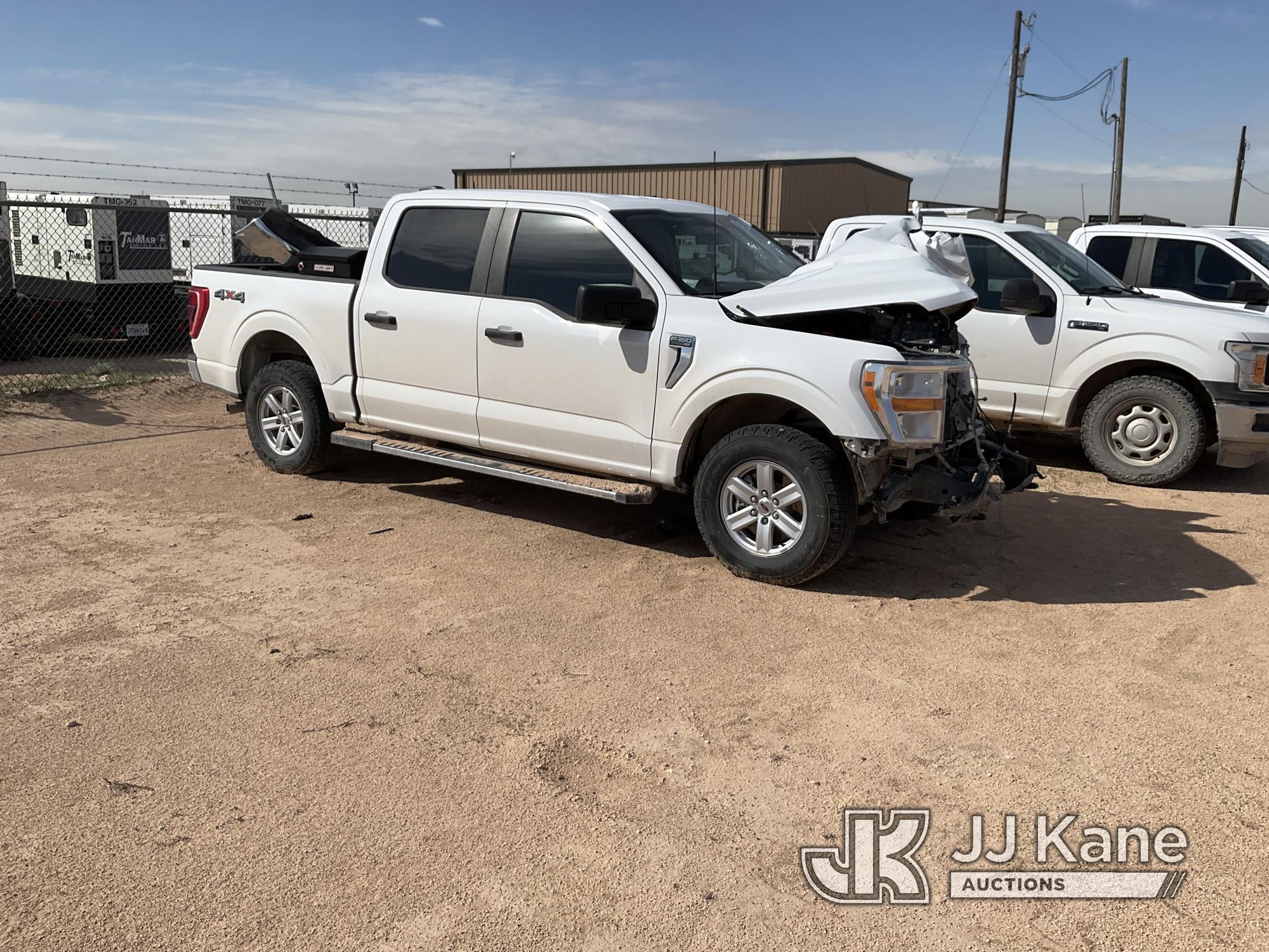 (Midland, TX) 2021 Ford F150 4x4 Crew-Cab Pickup Truck DEALER ONLY! NO RETAIL BUYERS! Wrecked, Does