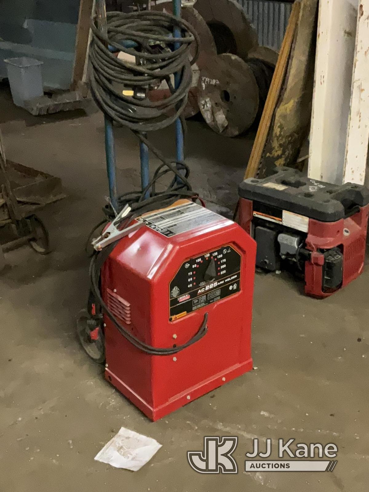 (Harvey, IL) Lincoln Electric AC225 Arc Welder (Condition Unknown ) NOTE: This unit is being sold AS