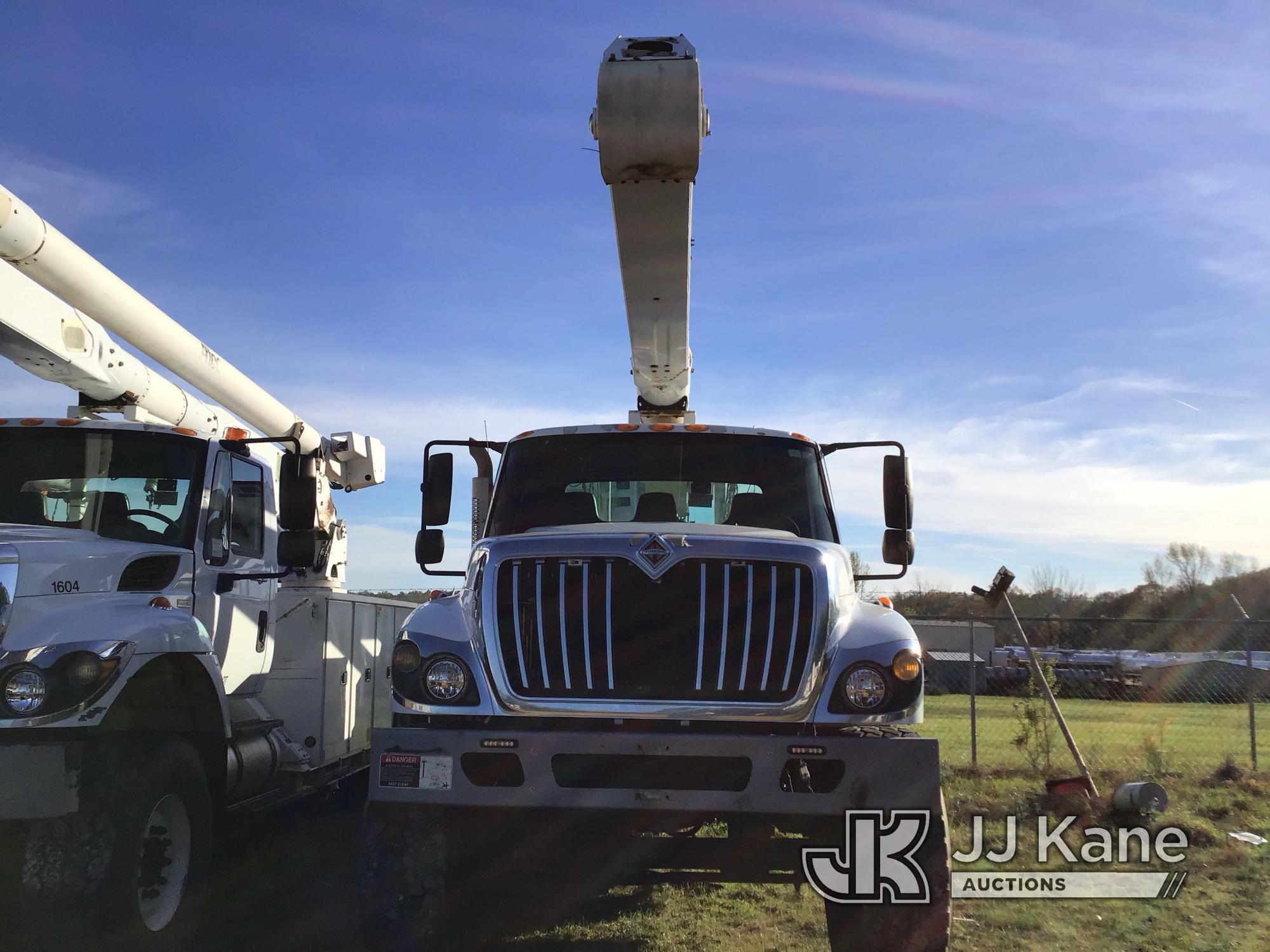 (Byram, MS) Altec AA755-MH, Material Handling Bucket Truck rear mounted on 2014 International 7300 4