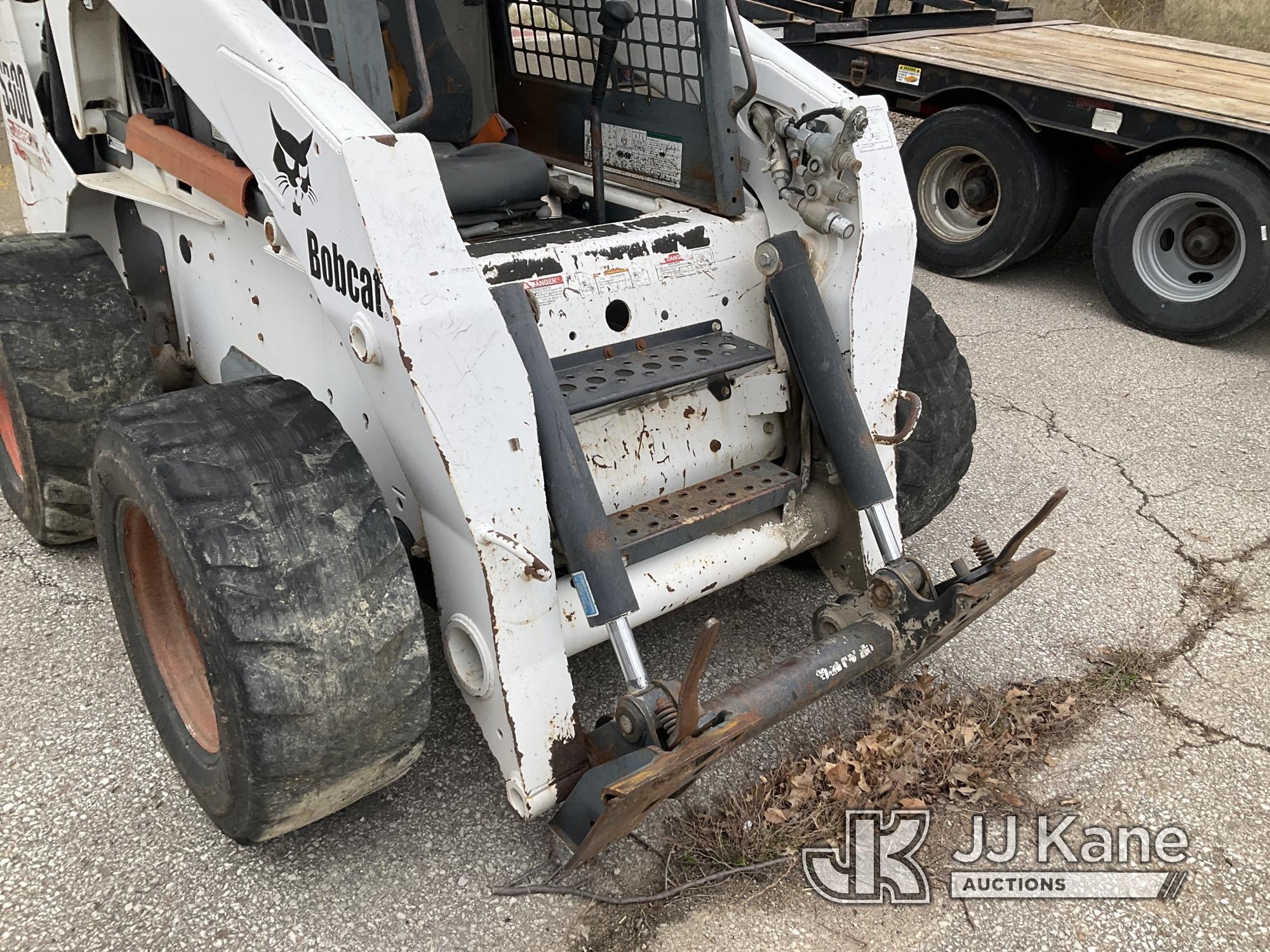 (Kansas City, MO) 2003 Bobcat S300 Rubber Tired Skid Steer Loader Not Running, Condition Unknown