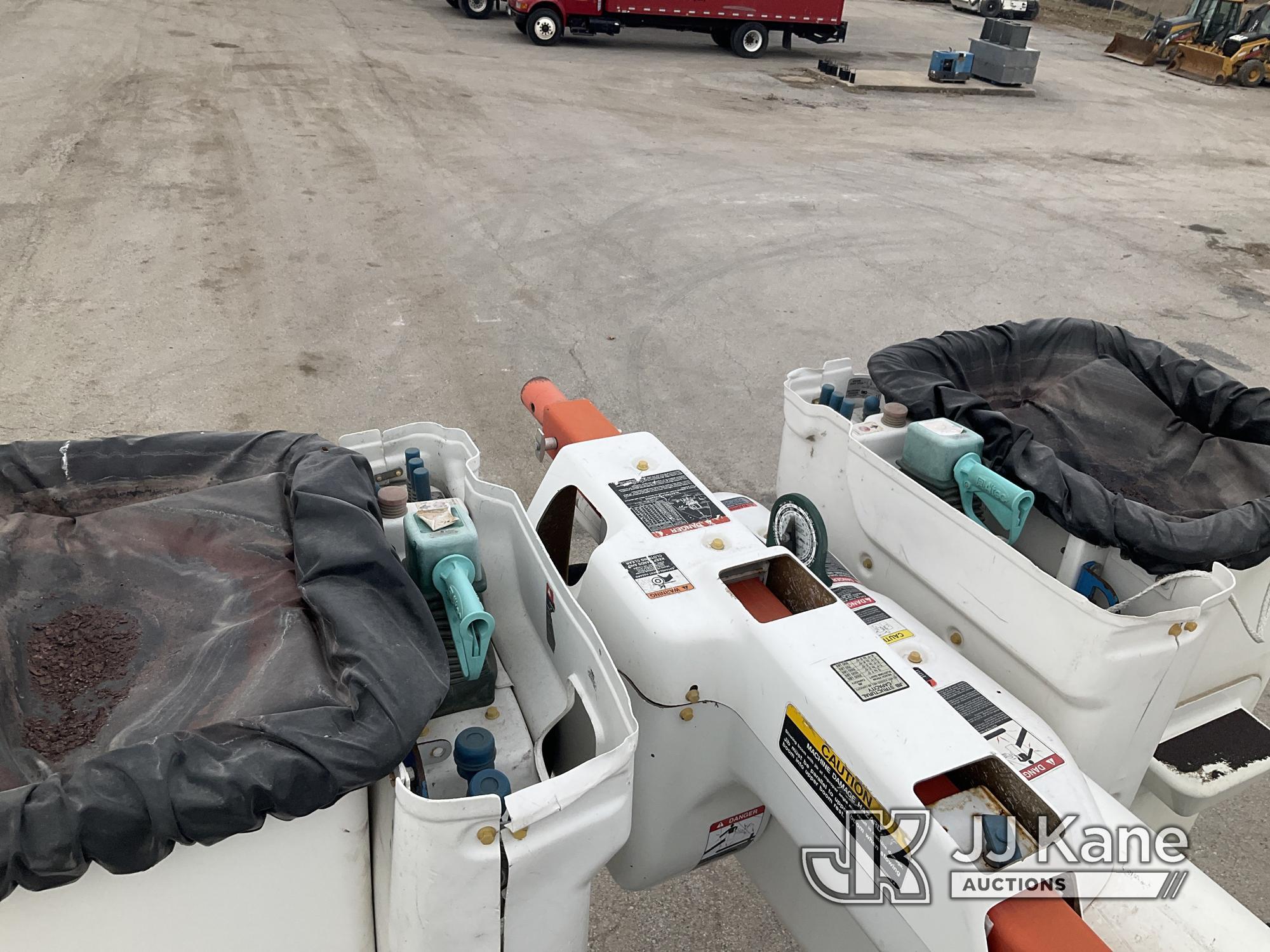 (Kansas City, MO) Altec AM55-E, Material Handling Bucket Truck rear mounted on 2013 Freightliner M2