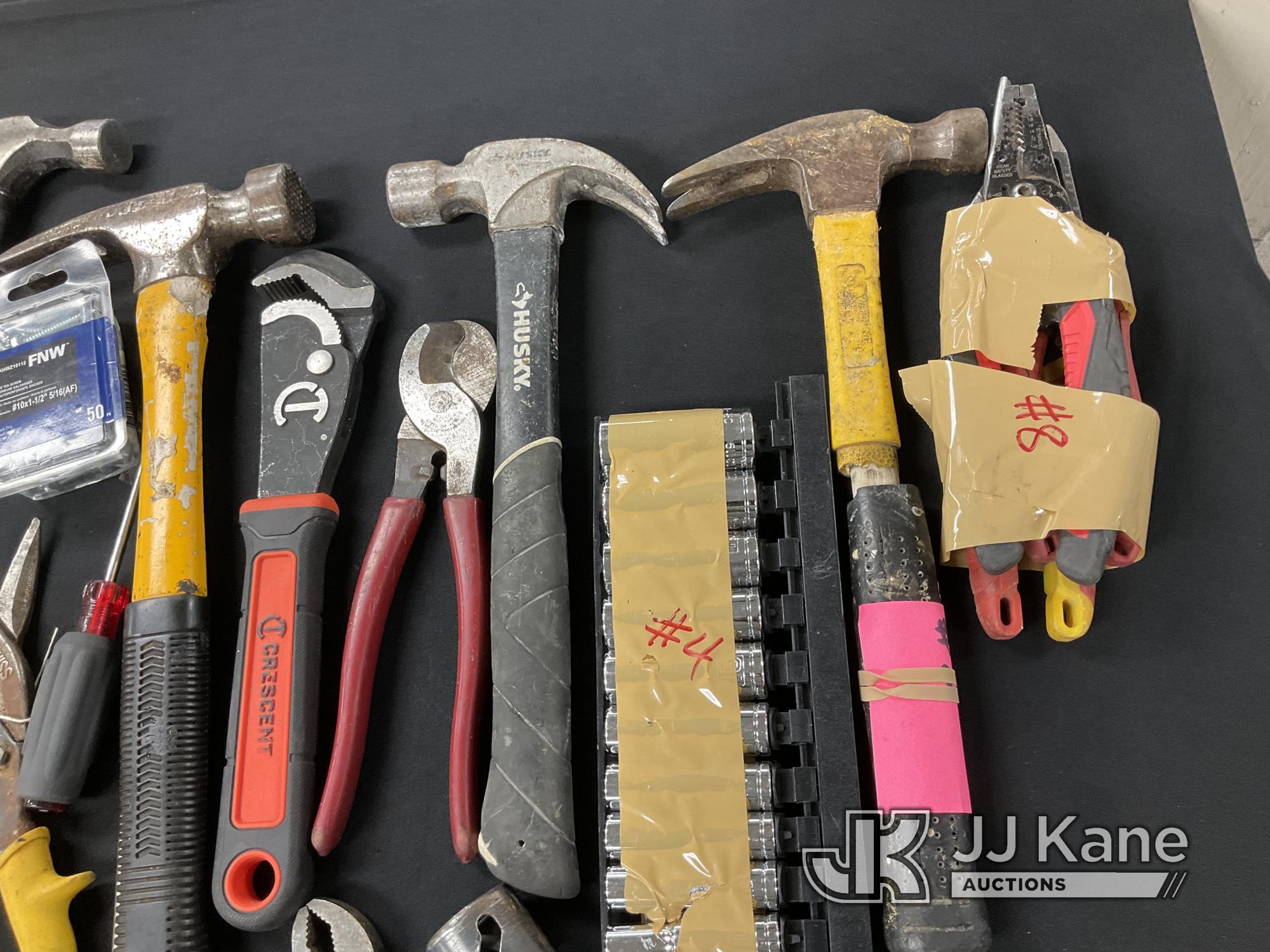 (Jurupa Valley, CA) Hand Tools (Used) NOTE: This unit is being sold AS IS/WHERE IS via Timed Auction