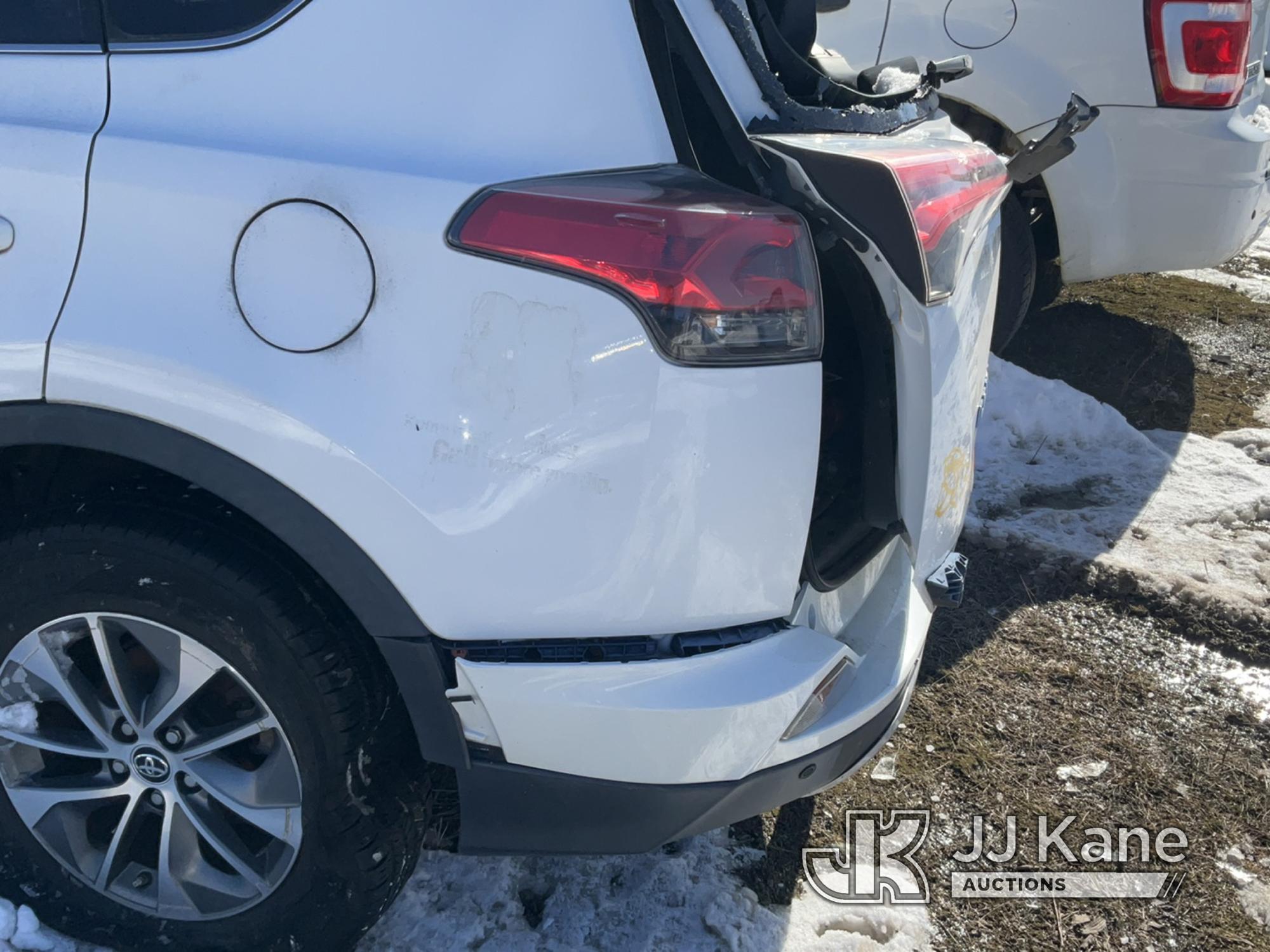 (Bellport, NY) 2017 Toyota RAV4 Hybrid 4-Door Sport Utility Vehicle Wrecked, Run & Moves, Rear Axle