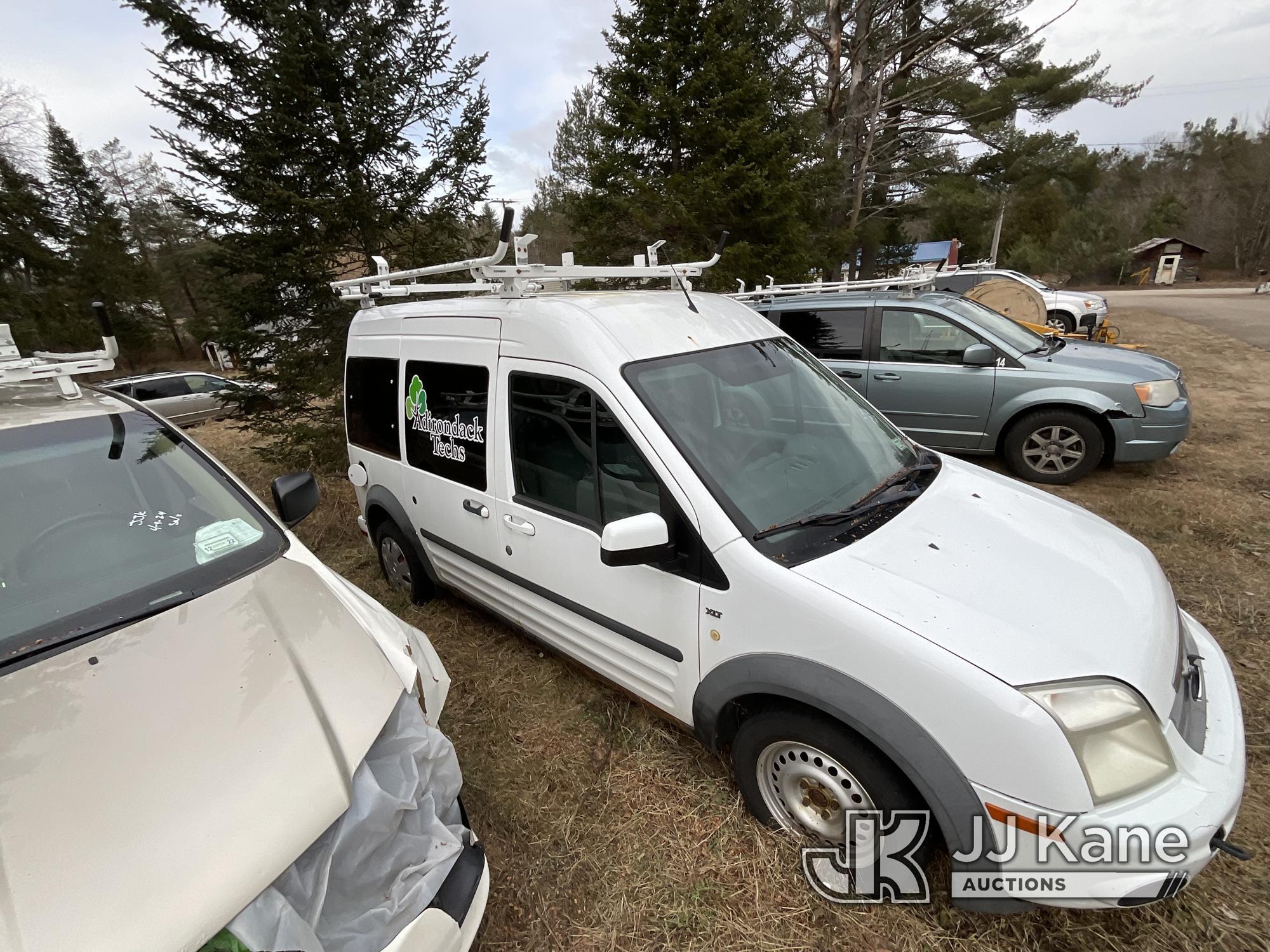 (Saint Regis Falls, NY) 2013 Ford Transit Connect Mini Cargo Van Does Not Run Or Move, Condition Unk