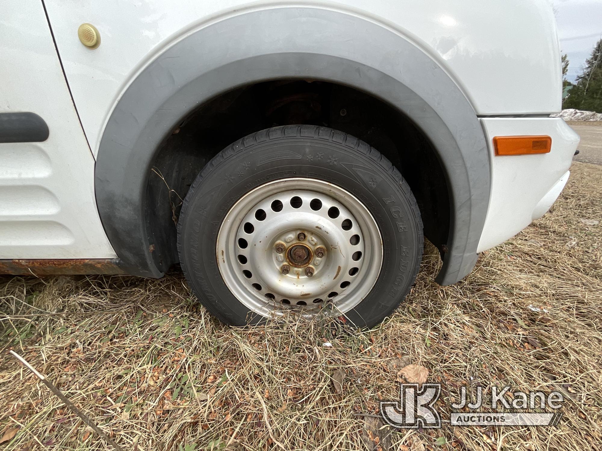 (Saint Regis Falls, NY) 2013 Ford Transit Connect Mini Cargo Van Does Not Run Or Move, Condition Unk