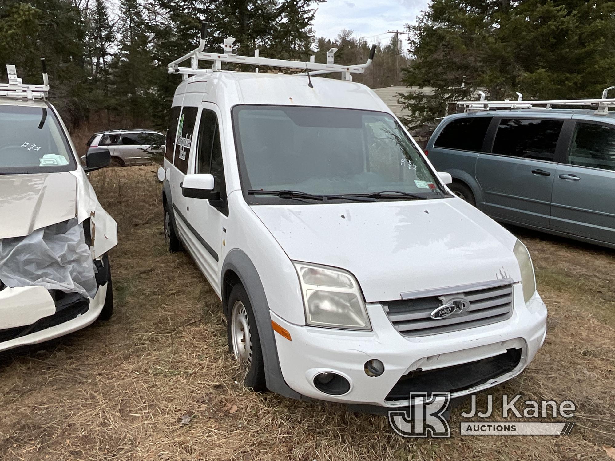 (Saint Regis Falls, NY) 2013 Ford Transit Connect Mini Cargo Van Does Not Run Or Move, Condition Unk