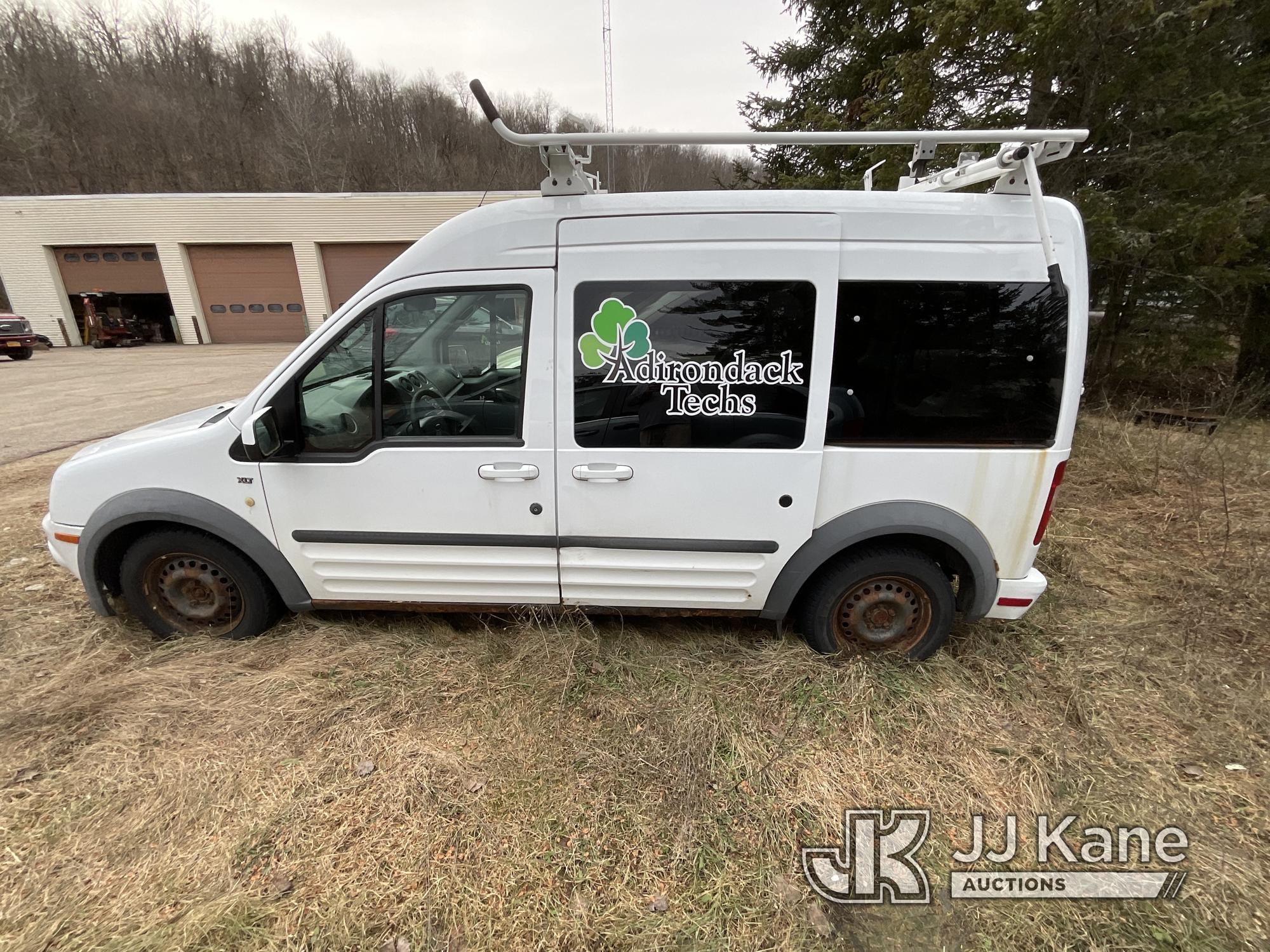 (Saint Regis Falls, NY) 2013 Ford Transit Connect Mini Cargo Van Does Not Run Or Move, Condition Unk