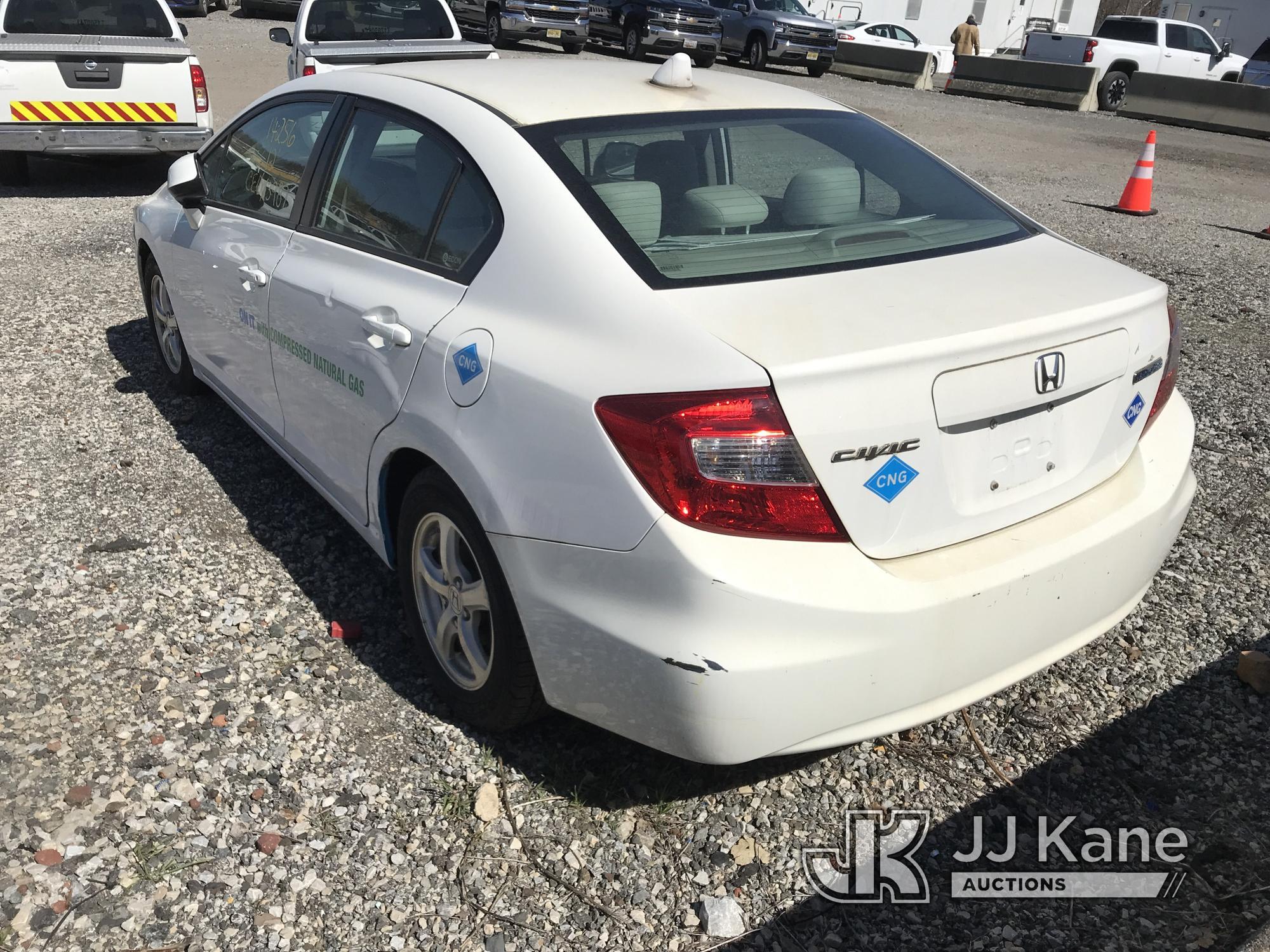 (Plymouth Meeting, PA) 2012 Honda Civic 4-Door Sedan CNG Only) (Runs & Moves, Body & Rust Damage