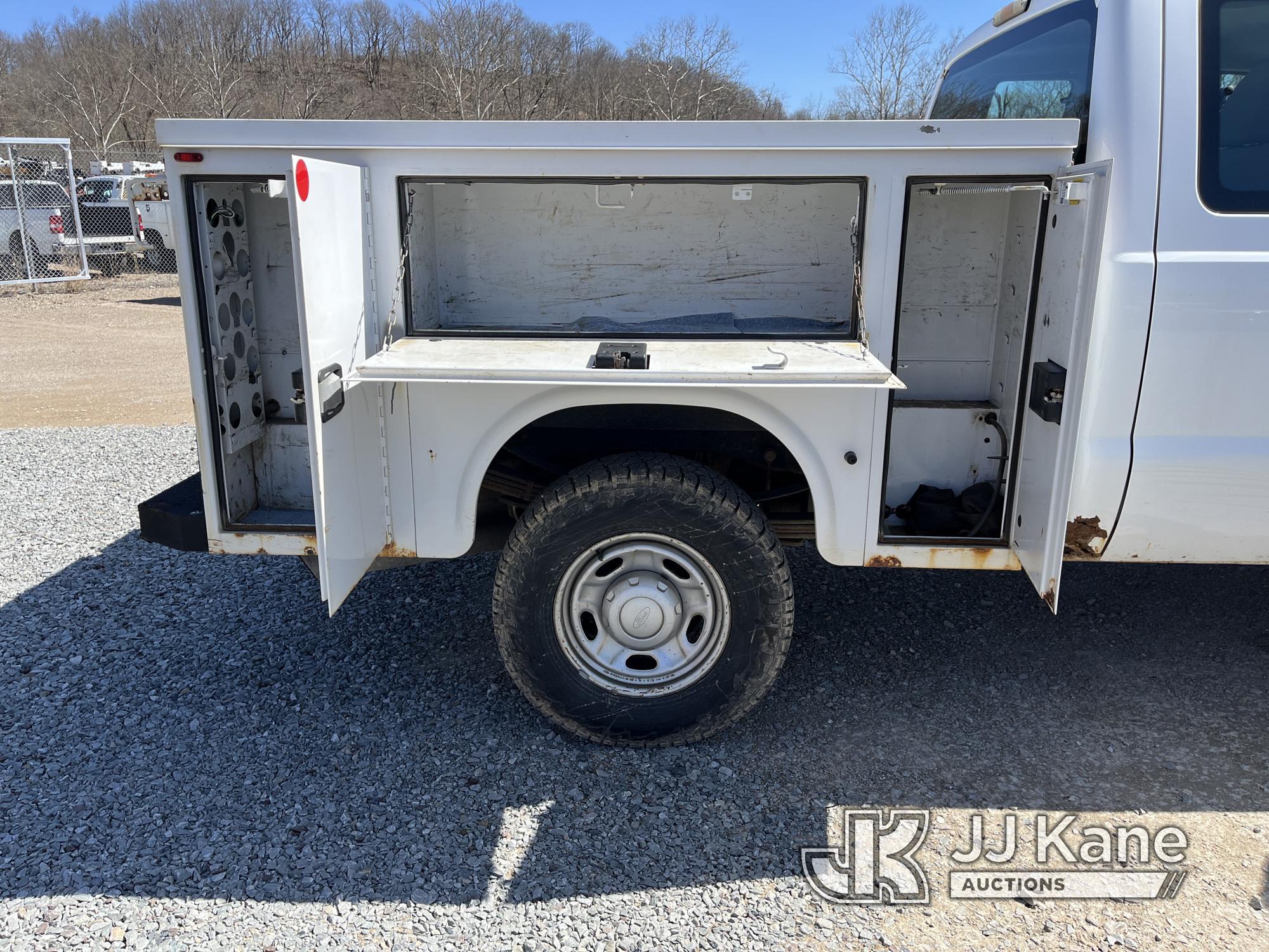 (Smock, PA) 2011 Ford F250 4x4 Extended-Cab Service Truck Runs & Moves, Rust & Body Damage