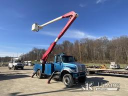 (Munroe Falls, OH) Altec AA755L, Material Handling Bucket Truck rear mounted on 2007 International 7