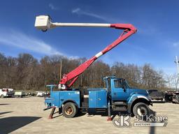 (Munroe Falls, OH) Altec AA755L, Material Handling Bucket Truck rear mounted on 2007 International 7