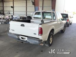 (Jurupa Valley, CA) 2004 Ford F250 Pickup Truck Runs & Moves, Missing Tail Light , Paint Damage