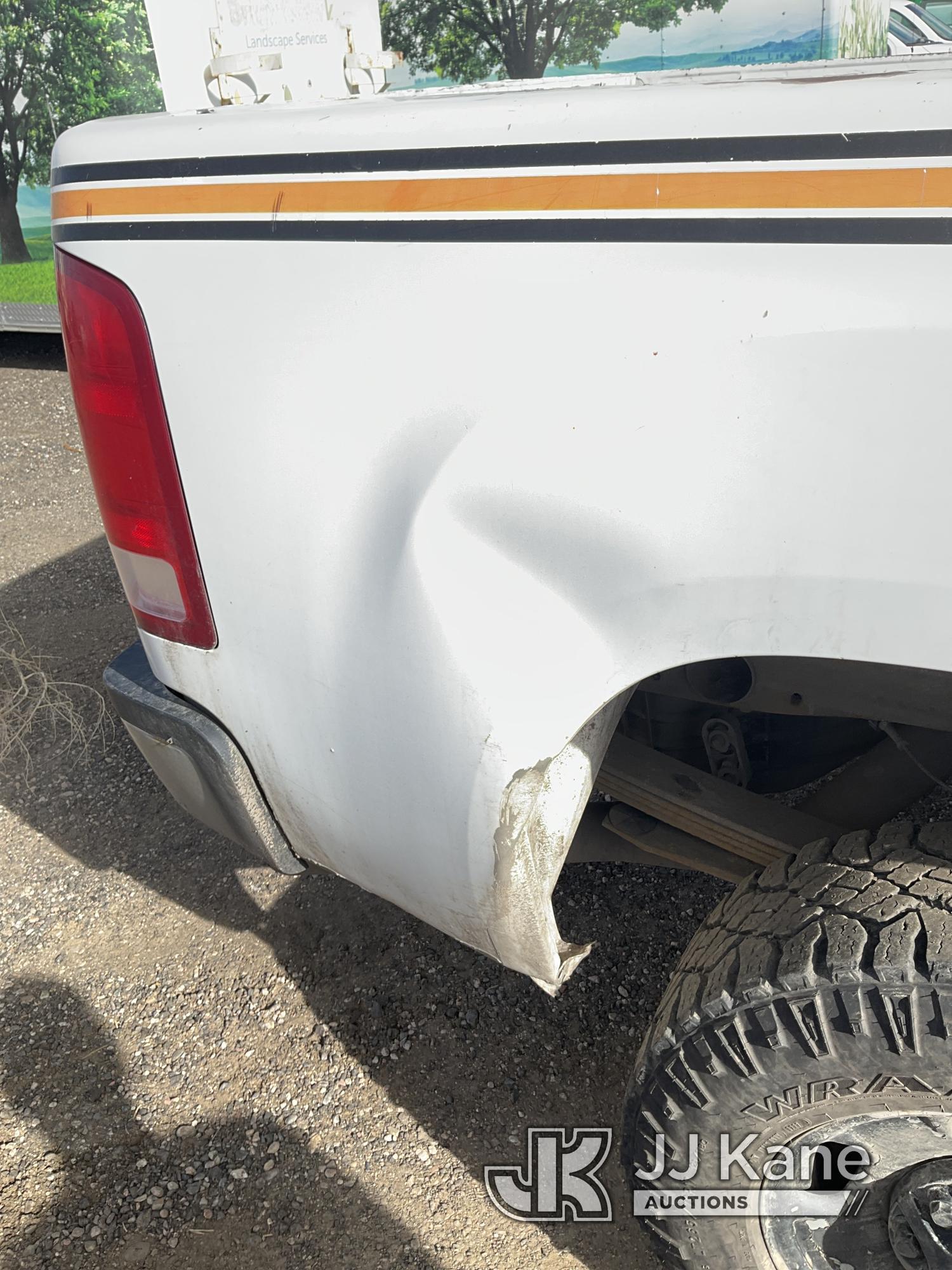 (Keenesburg, CO) 2011 GMC Sierra 2500HD 4x4 Crew-Cab Pickup Truck Runs & Moves)(Body Damage, Rear Le