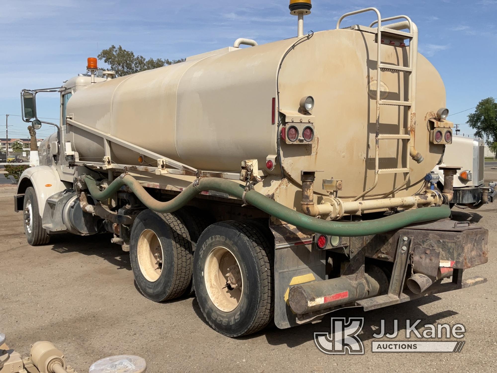 (Imperial, CA) 2014 Peterbilt 365 T/A Water Truck Runs & Moves)(May Need Jump to Start