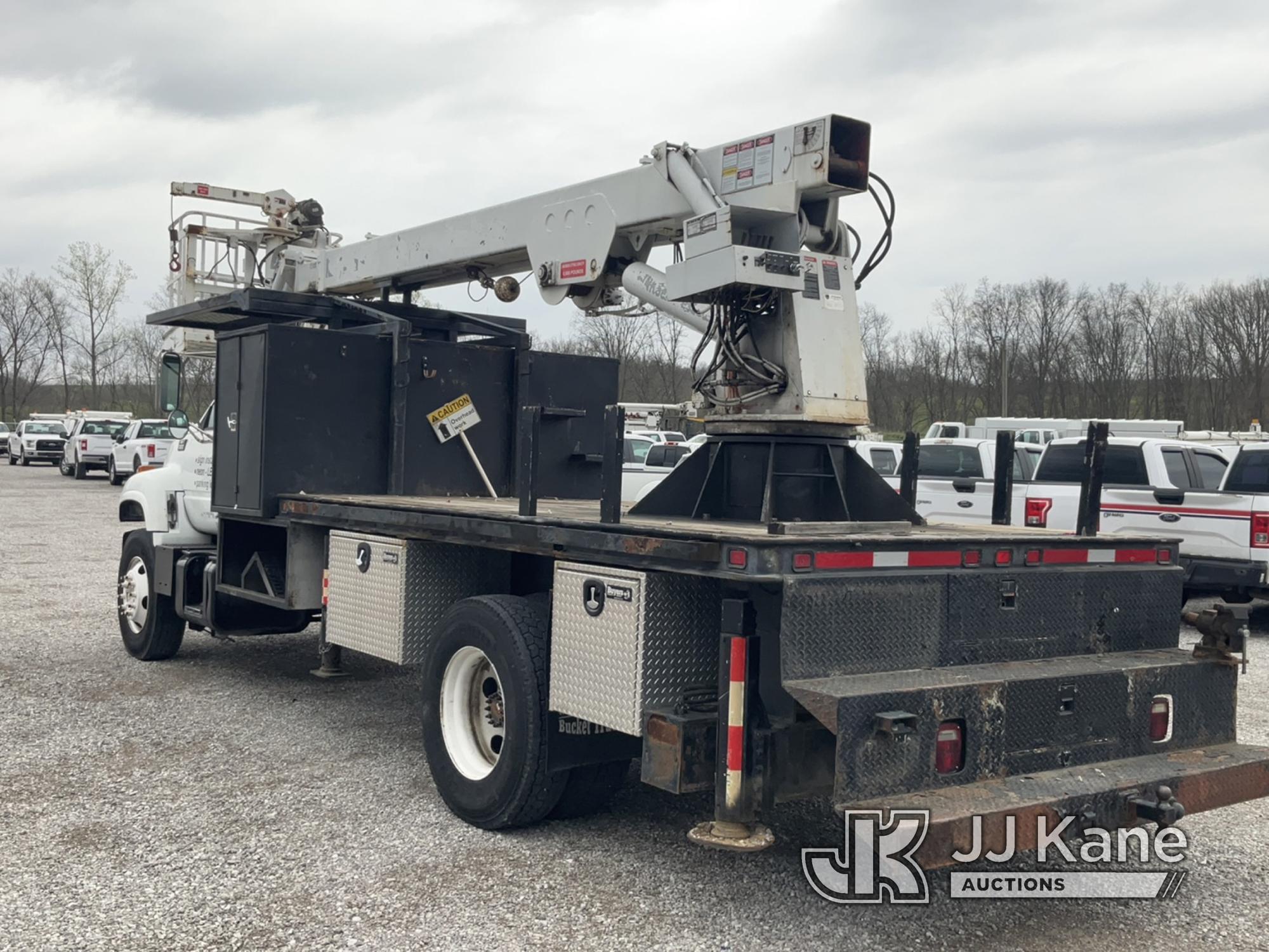 (Verona, KY) Skyhoist SX57, Telescopic Non-Insulated Sign Crane/Platform Lift rear mounted on 2001 C