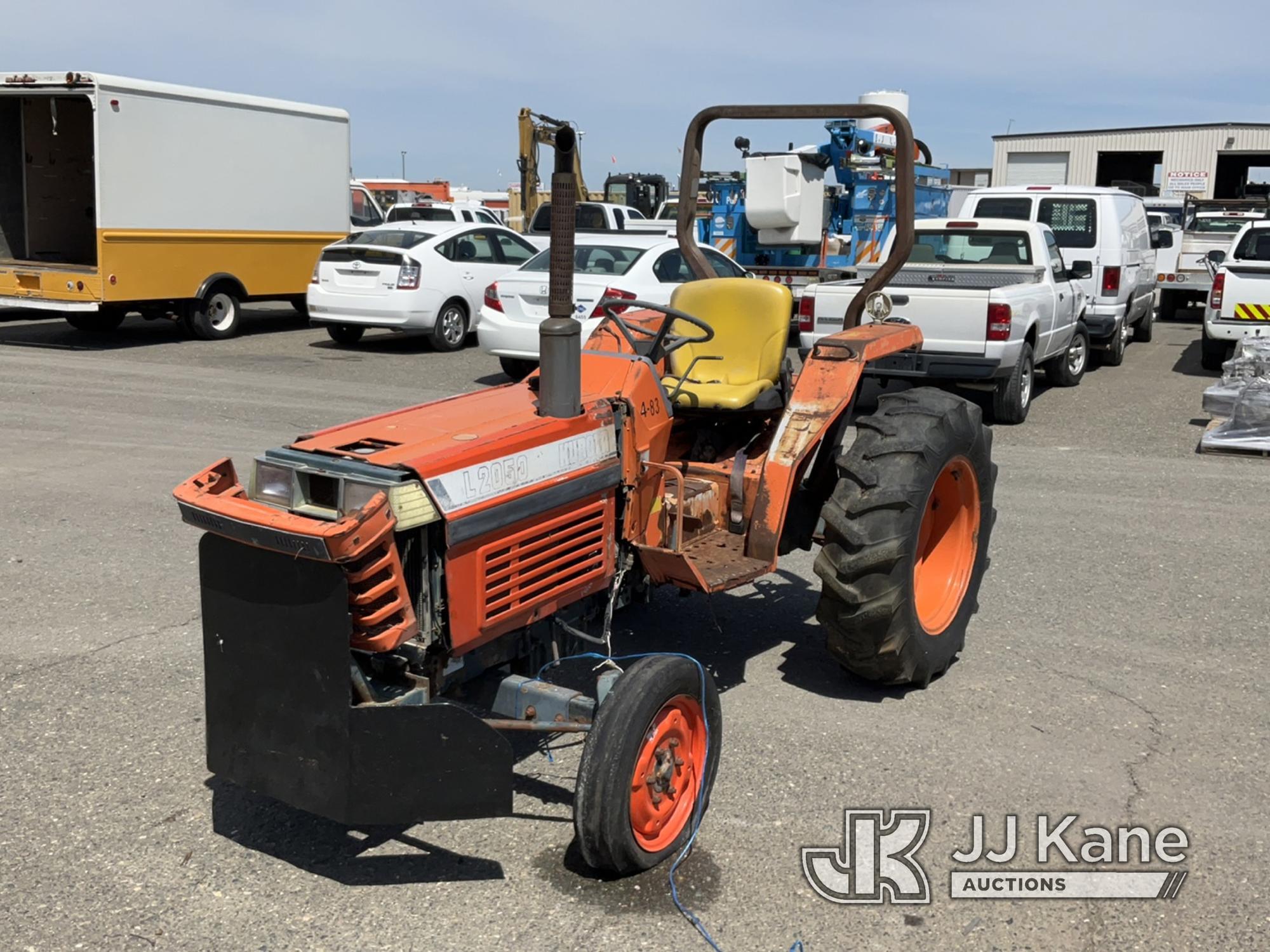 (Dixon, CA) Kubota L2050 Lawn Tractor Not Running, Condition Unknown, Rust Damage, Flat Tires