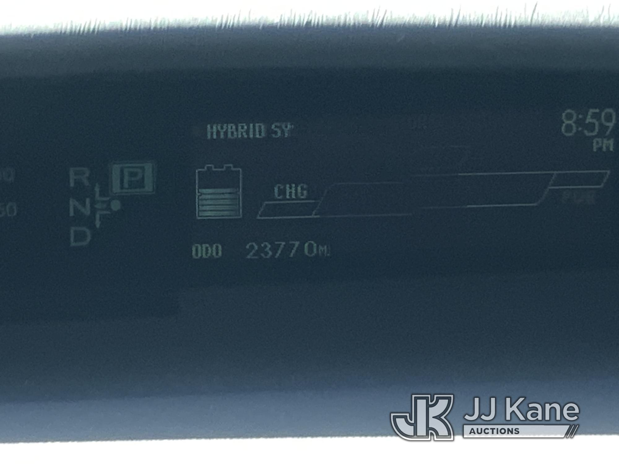 (Dixon, CA) 2015 Toyota Prius 4-Door Hybrid Sedan Runs & Moves