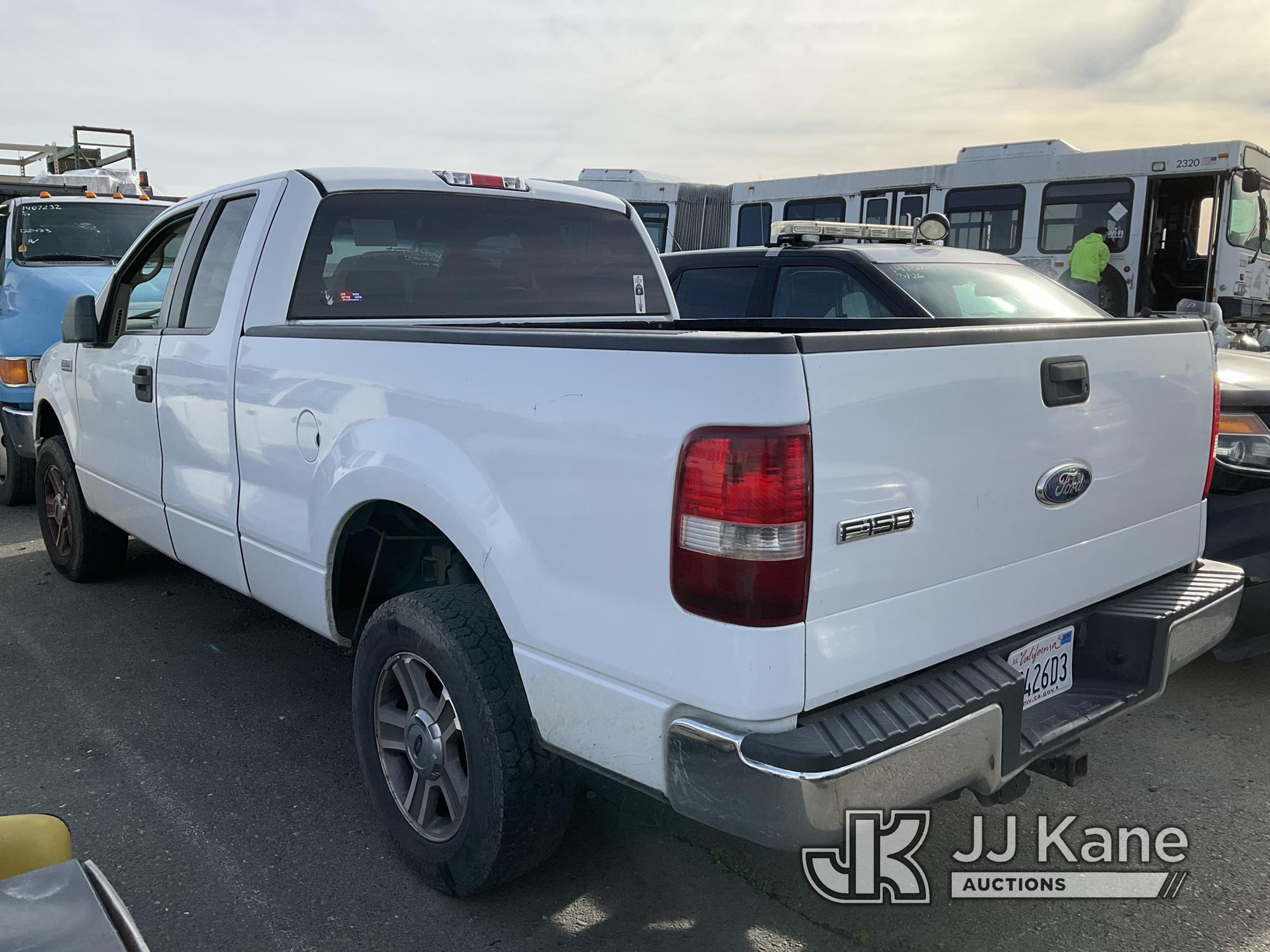 (Dixon, CA) 2008 Ford F150 4x4 Extended-Cab Pickup Truck Not Running, No Power.