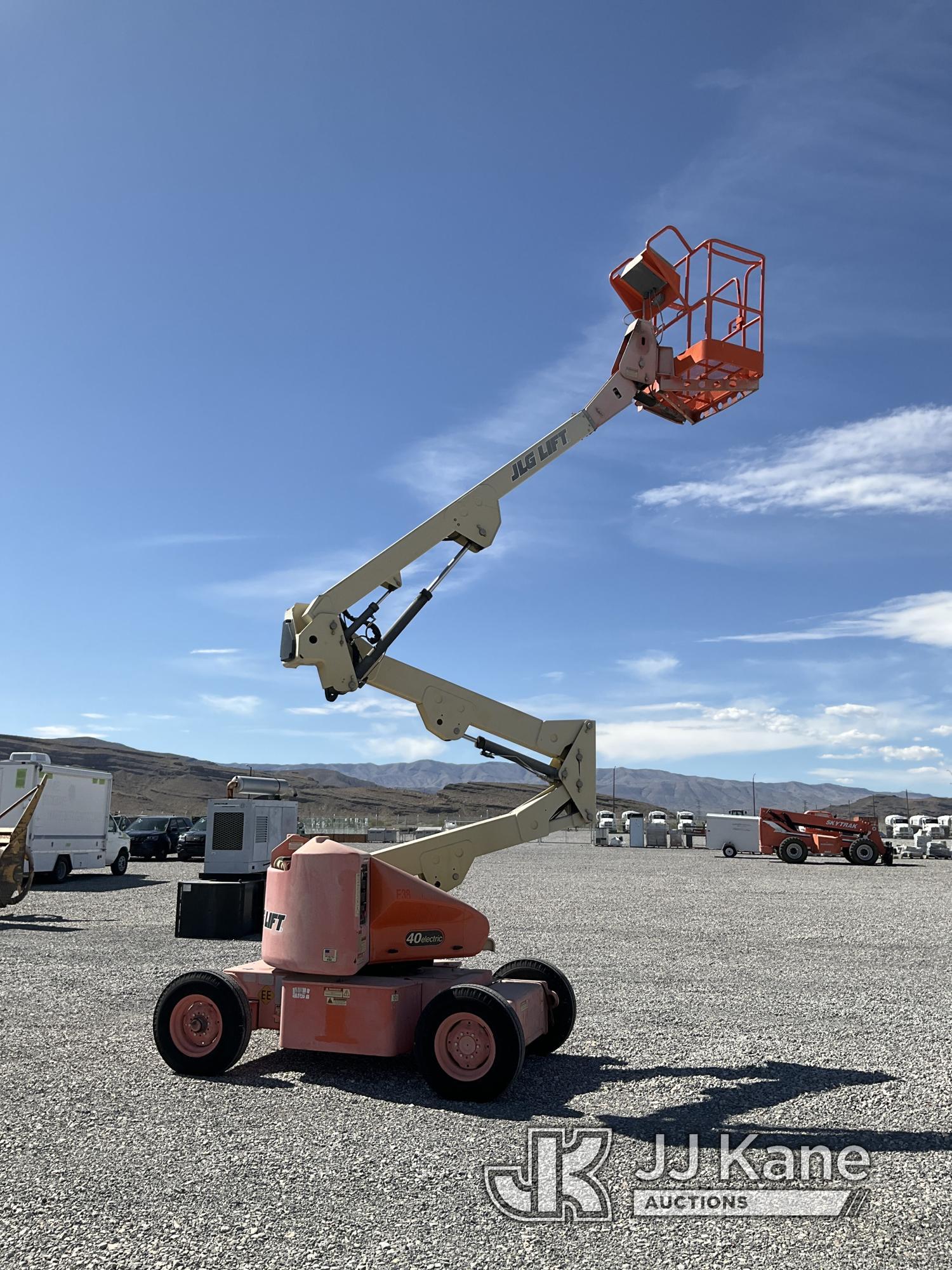 (Las Vegas, NV) JLG 40E Lift