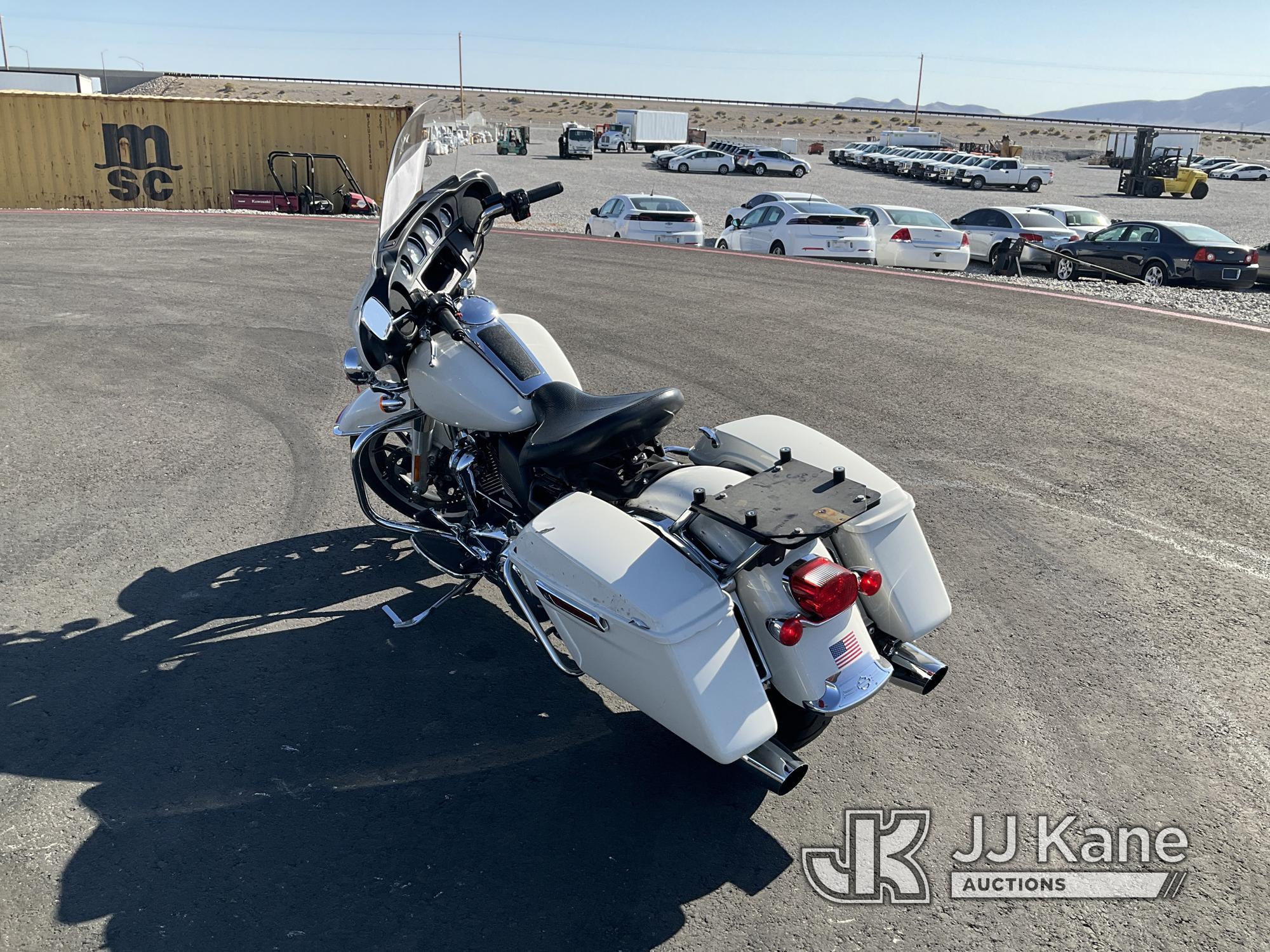 (Las Vegas, NV) 2018 Harley-Davidson FLHTP Police Missing Mirror Runs & Moves