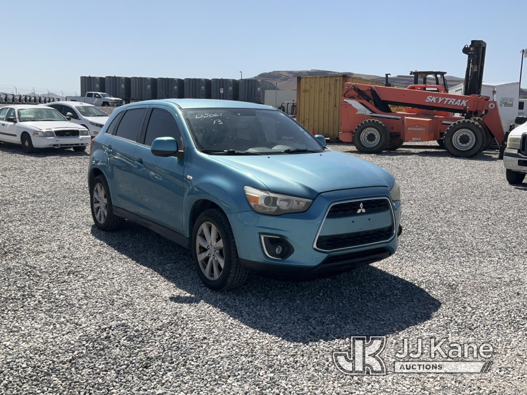 (Las Vegas, NV) 2013 Mitsubishi Outlander Service Airbag & Service Engine Lights On Runs & Moves