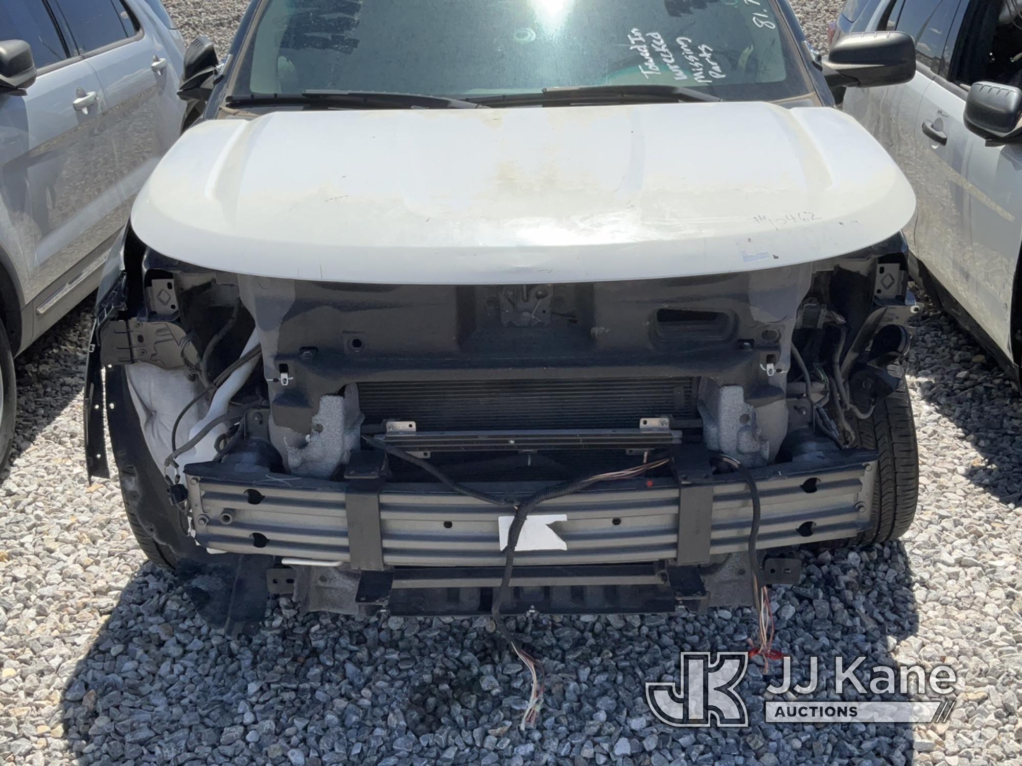 (Las Vegas, NV) 2013 Ford Explorer AWD Police Interceptor Towed In, Wrecked, Missing Parts Jump To S