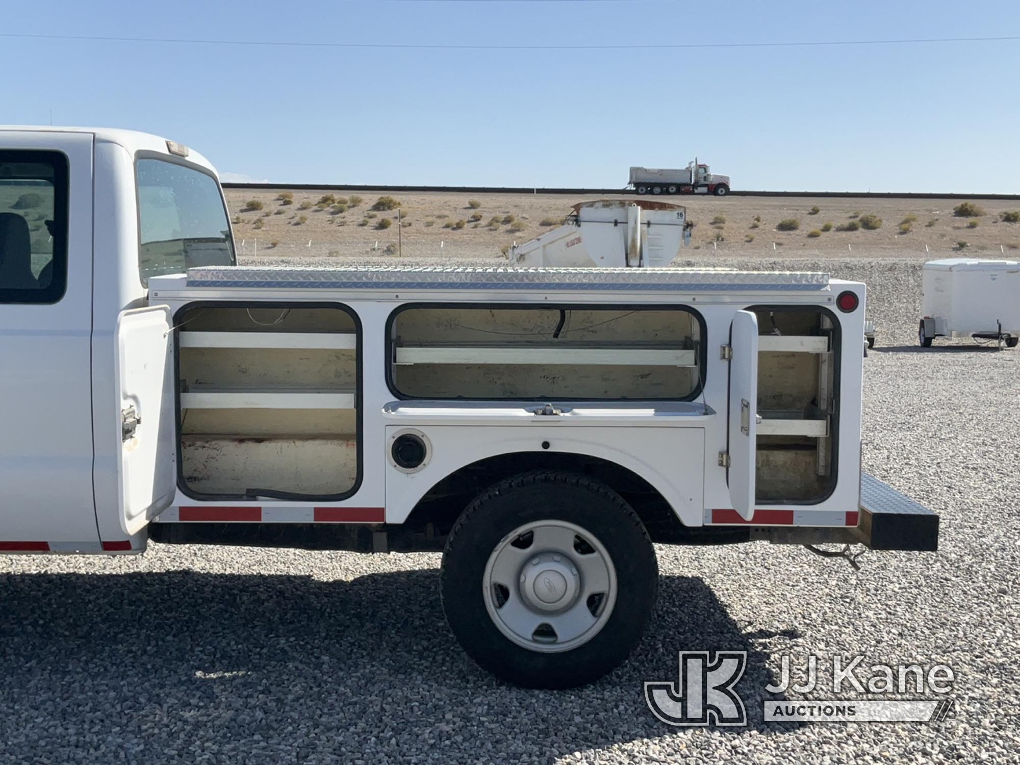 (Las Vegas, NV) 2006 Ford F250 4x4 Runs & Moves