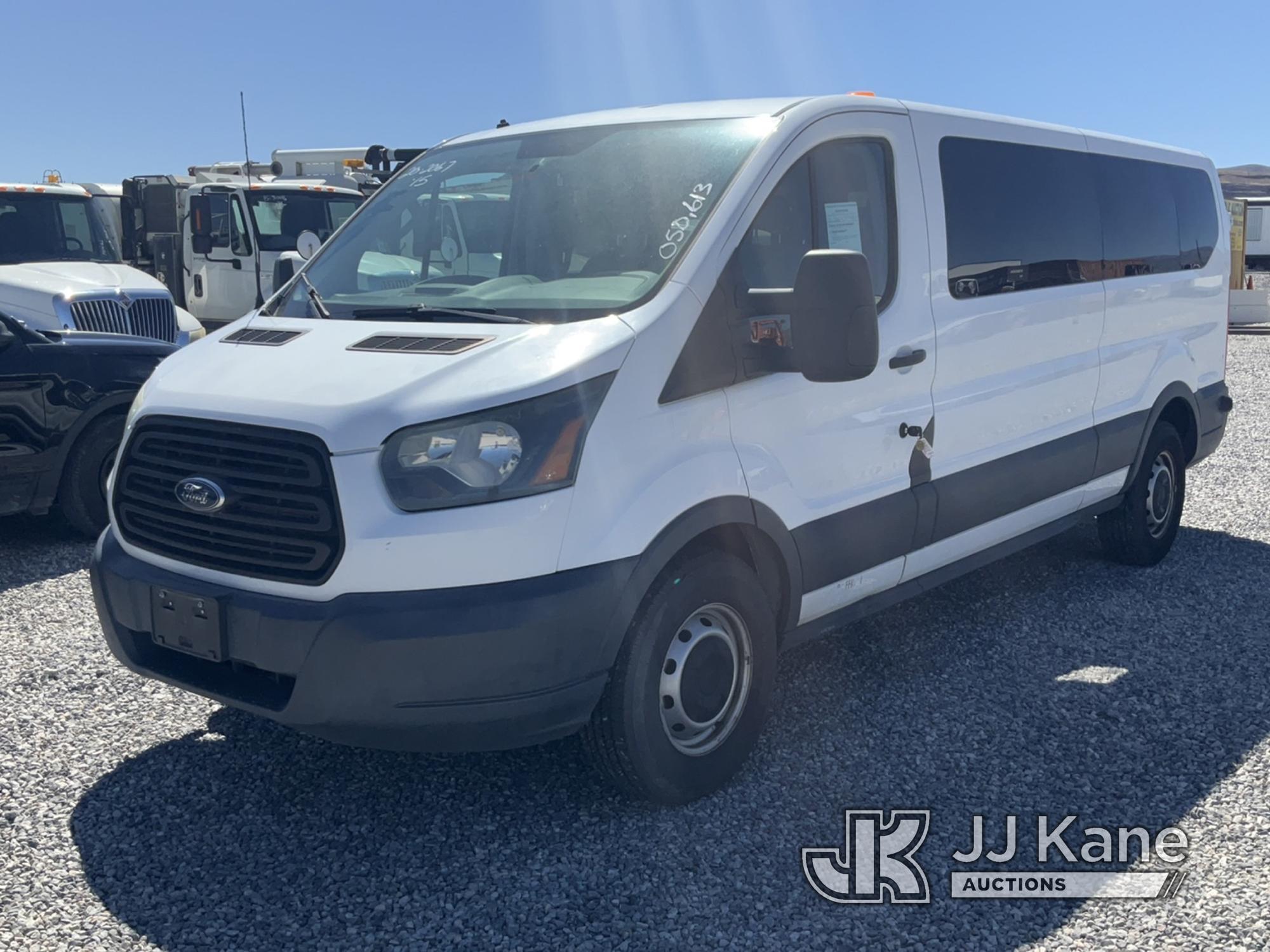 (Las Vegas, NV) 2015 Ford Transit 350 Runs & Moves