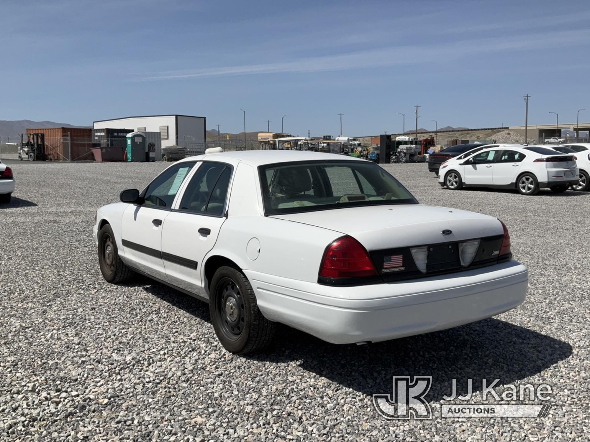 (Las Vegas, NV) 2011 Ford Crown Victoria Police Interceptor Towed In, Transmission Issue, Interior D