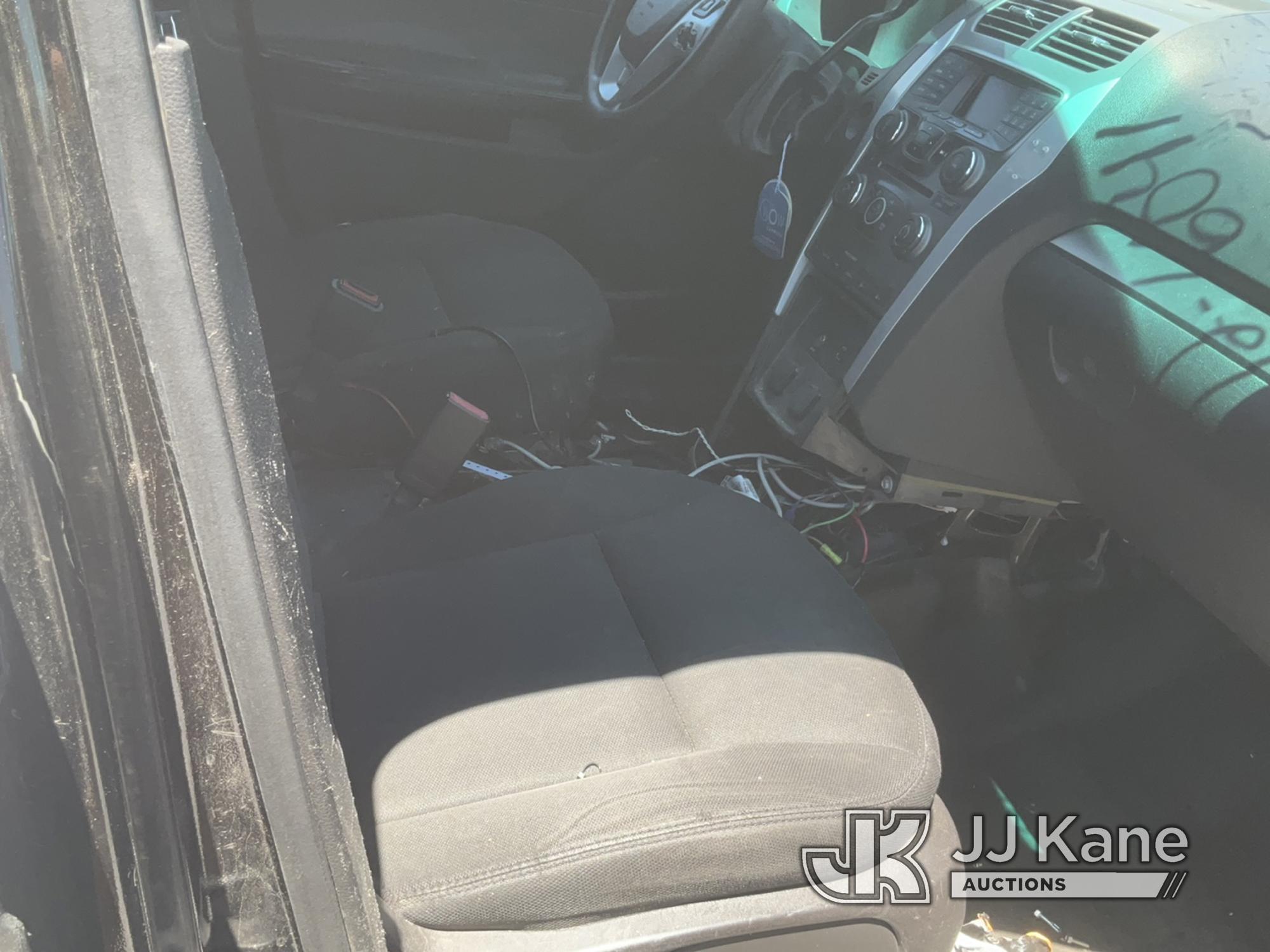 (Las Vegas, NV) 2015 Ford Explorer AWD Police Interceptor Towed In, Wrecked, Missing Parts Will Not