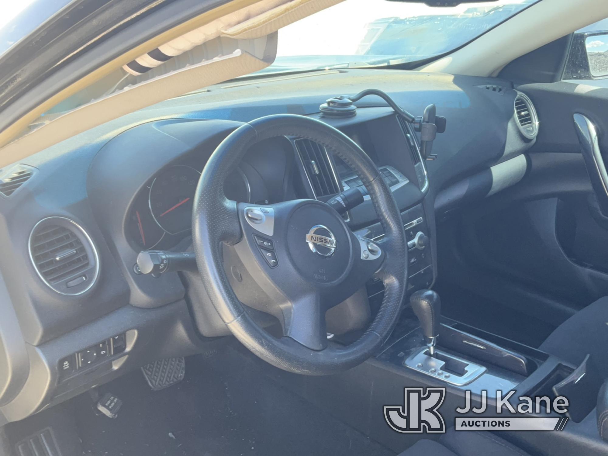 (Las Vegas, NV) 2014 Nissan Maxima Bad Engine, Towed In. Jump To Start, Runs & Moves