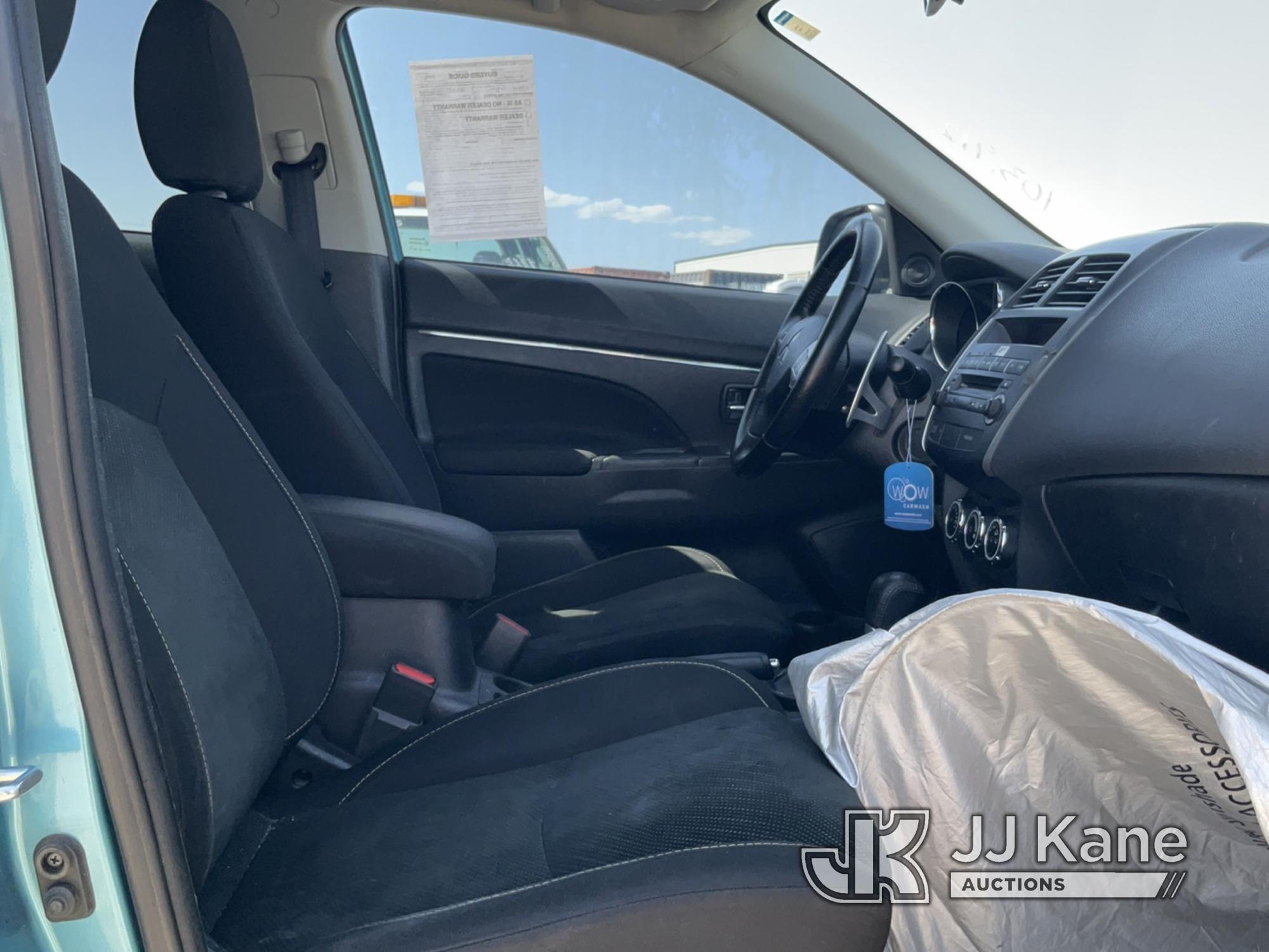 (Las Vegas, NV) 2013 Mitsubishi Outlander Service Airbag & Service Engine Lights On Runs & Moves