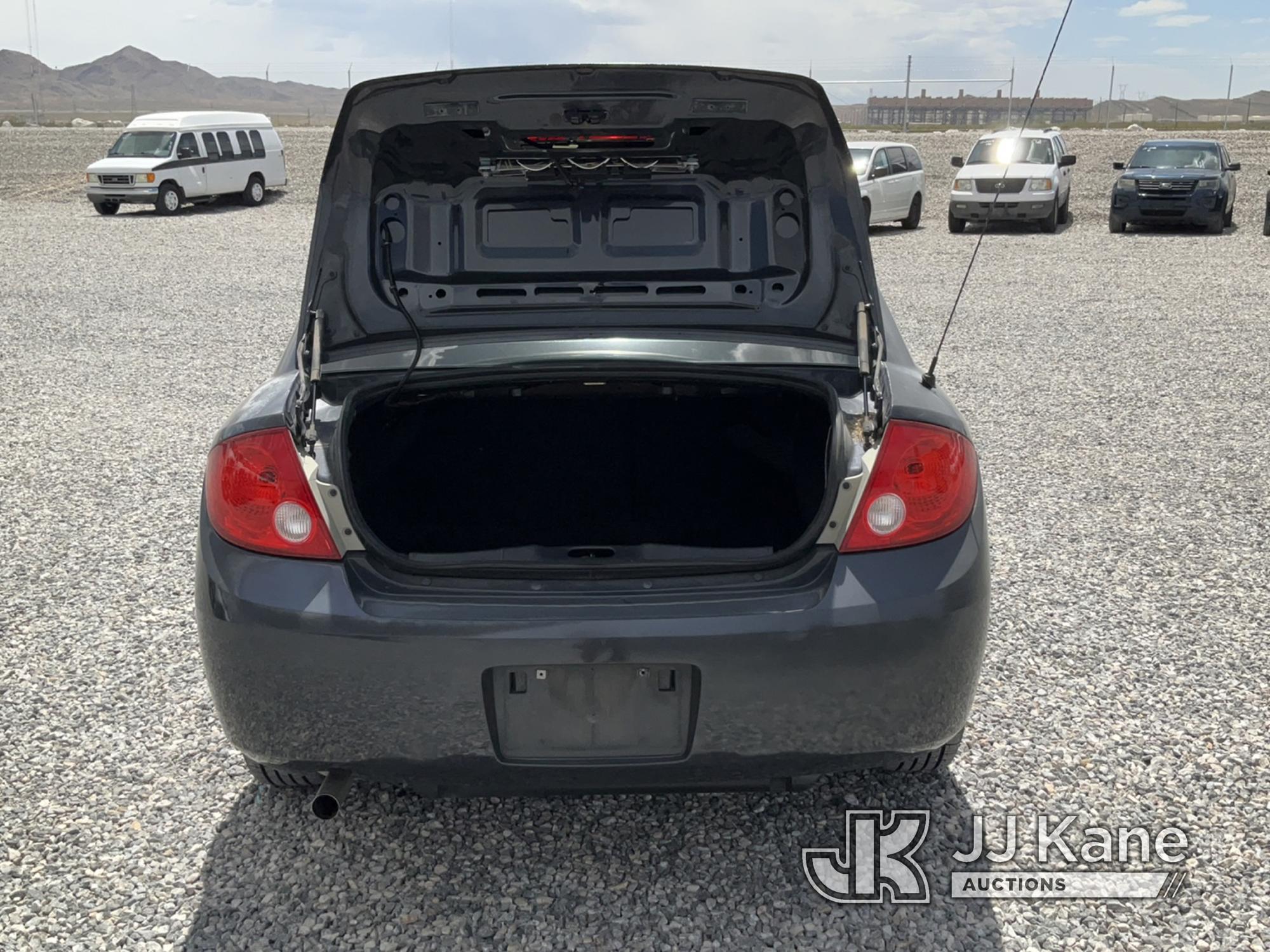 (Las Vegas, NV) 2009 Chevrolet Cobalt Body Damage, Runs & Moves