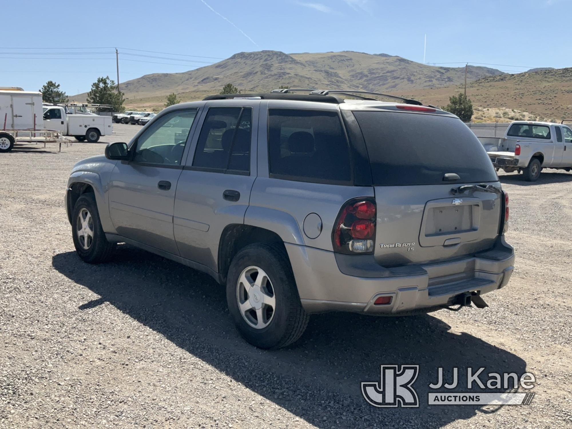 (McCarran, NV) 2006 Chevrolet Blazer LS 4x4 Sport Utility Vehicle, Located In Reno Nv. Contact Natha