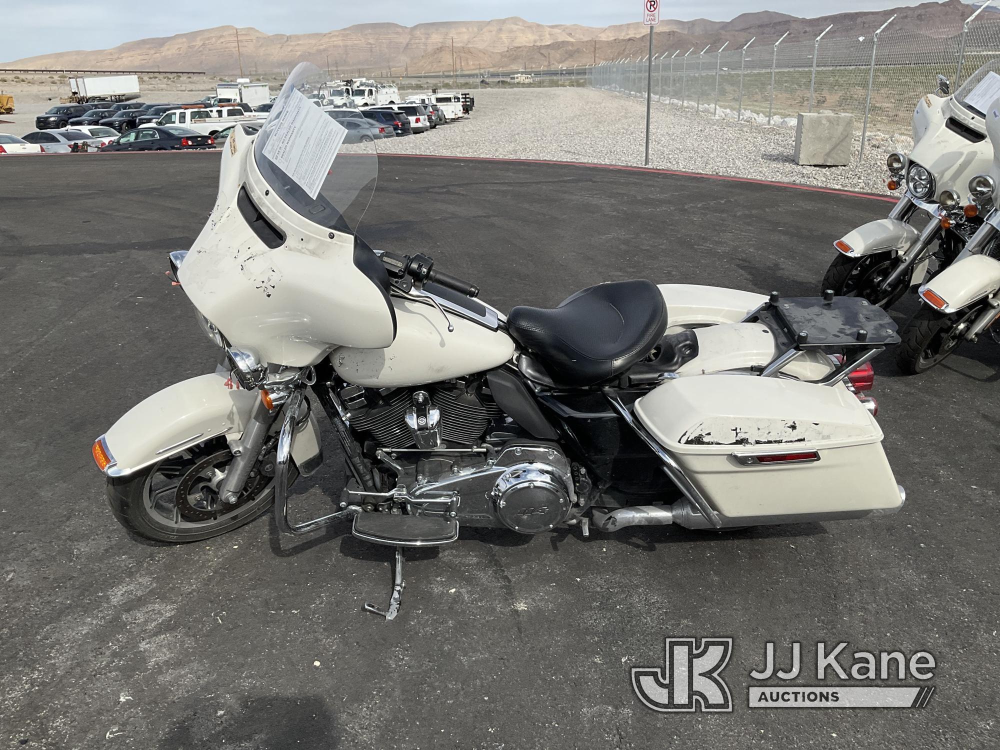 (Las Vegas, NV) 2019 Harley-Davidson FLHTP Police Missing Mirror Runs & Moves