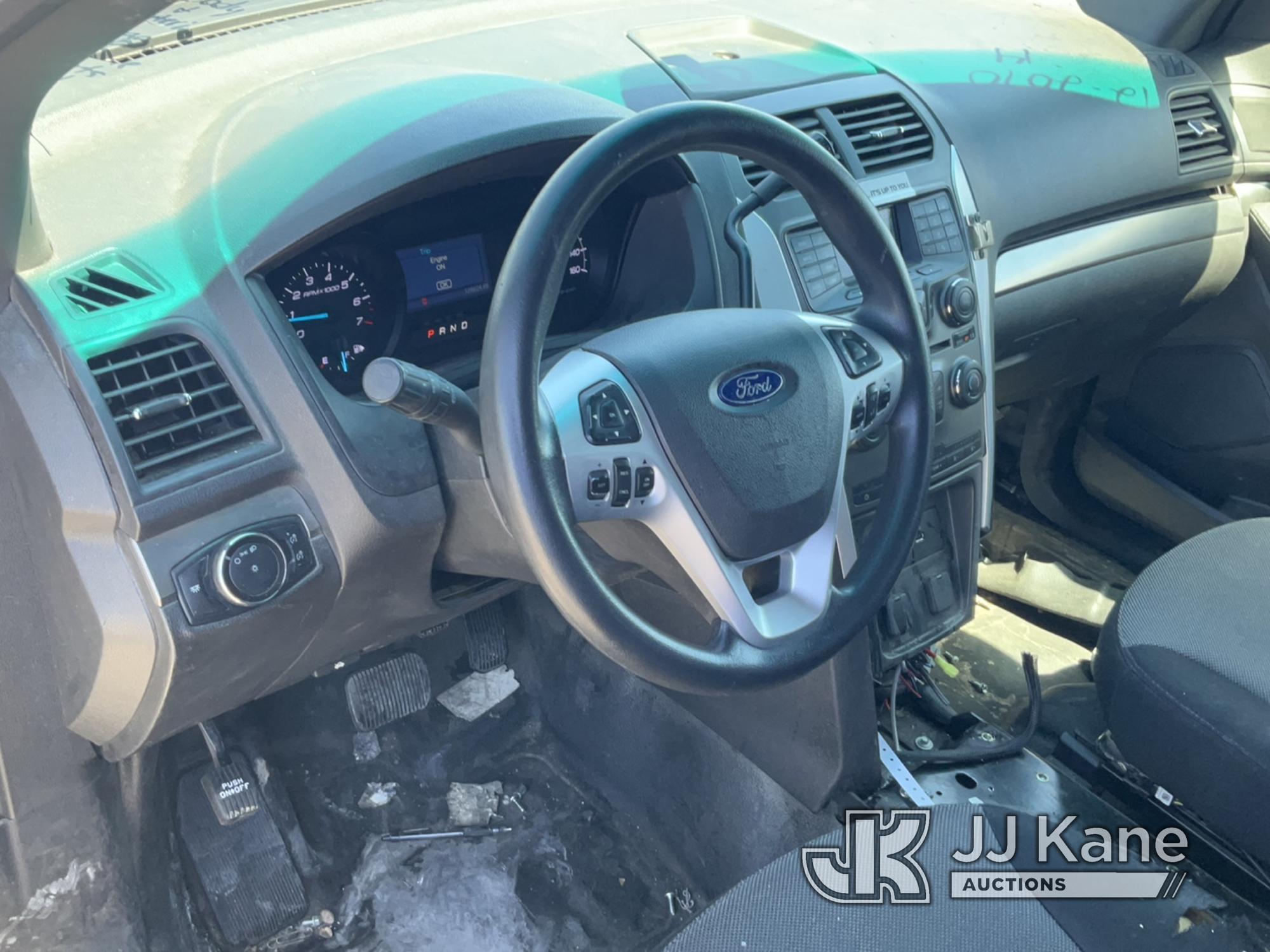 (Las Vegas, NV) 2014 Ford Explorer AWD Police Interceptor Body & Interior Damage, No Console, Rear S
