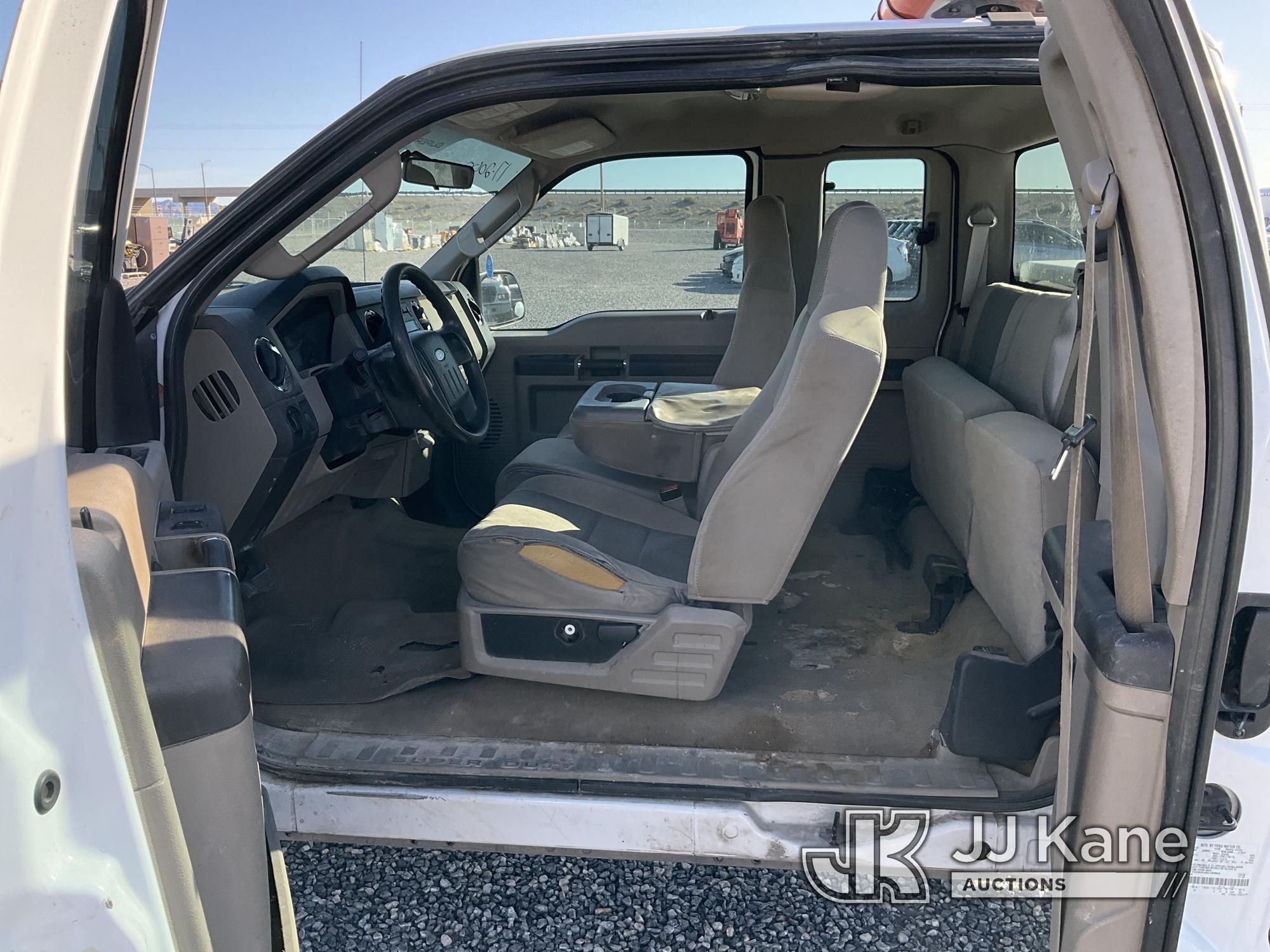 (Las Vegas, NV) 2008 Ford F-250 Pickup Paint & Interior Damage Runs & Moves